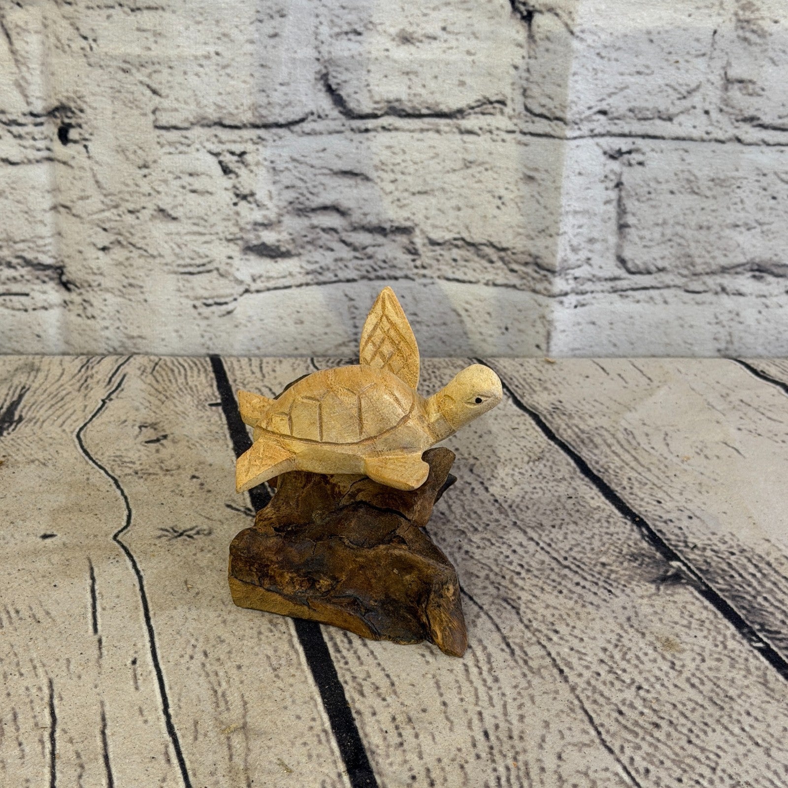 10cm Single Turtle Mushroom Parasite Ornament Natural Carving Fairtrade Wooden3