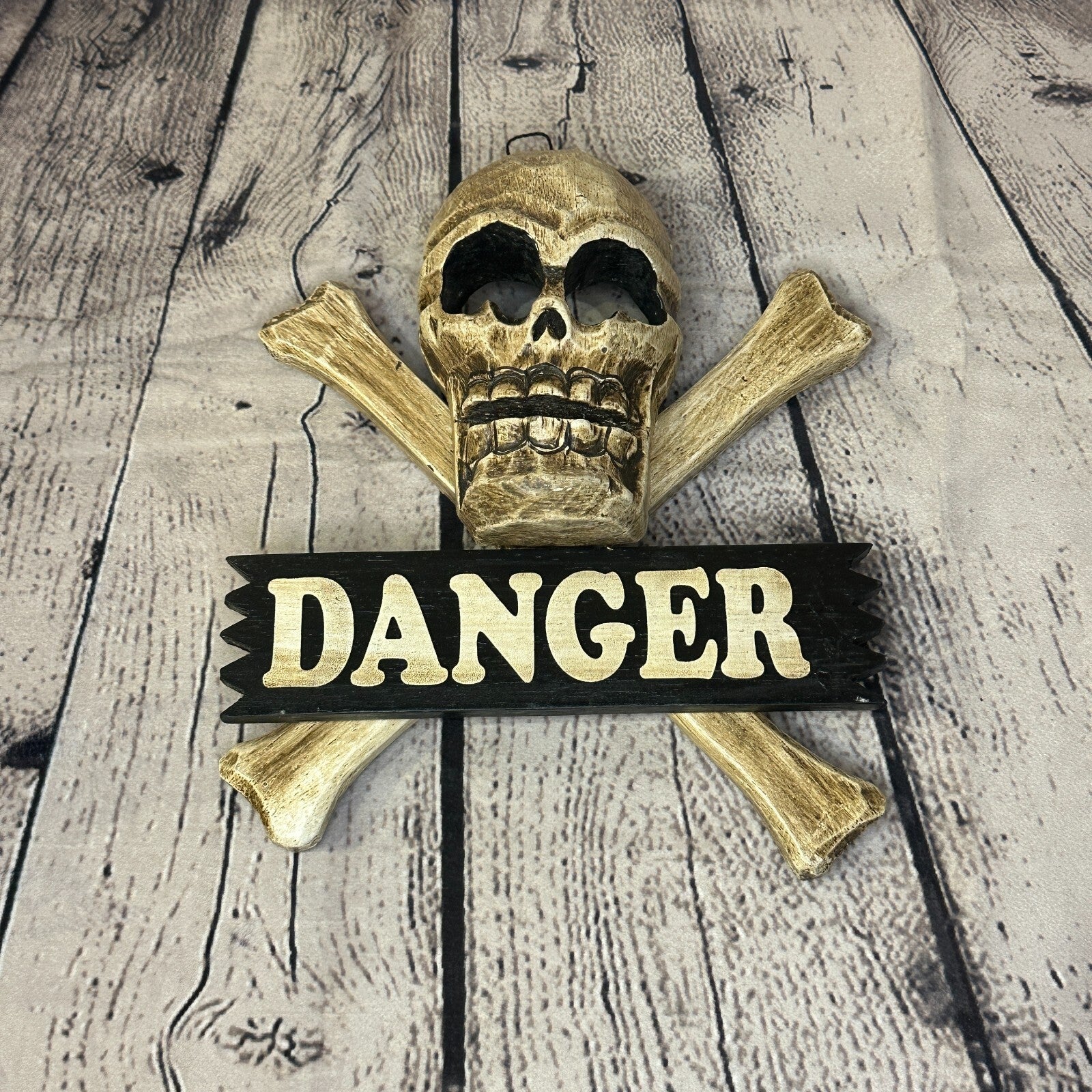 Skull & Crossbones Danger Pirate Sign Door Plaque 20cm x 20cm Handmade Wood4