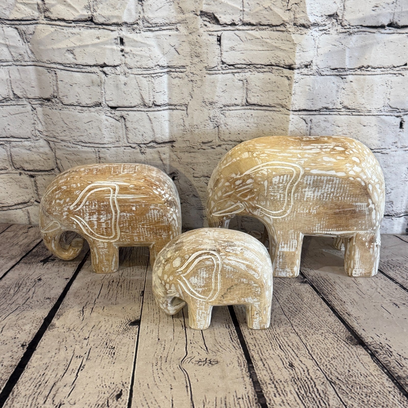 15cm x 20cm White Wood Wooden Standing Elephant Hand Carved Painted Statue9