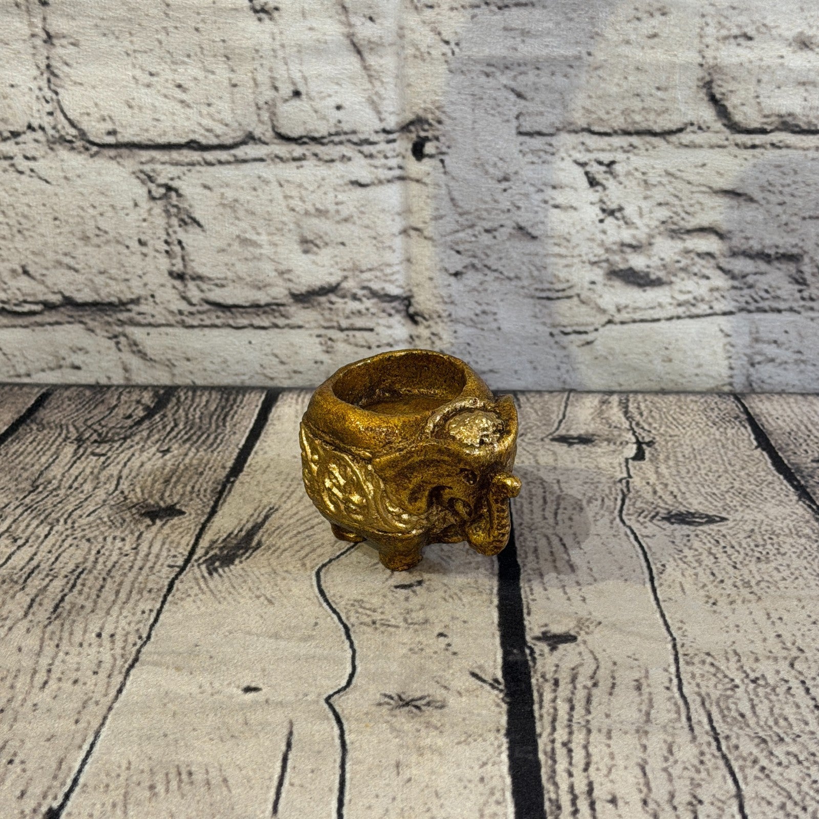 Bronze & Bronze 8cm x 5cm Elephant Tea Light Holder Statue Resin Hindu0