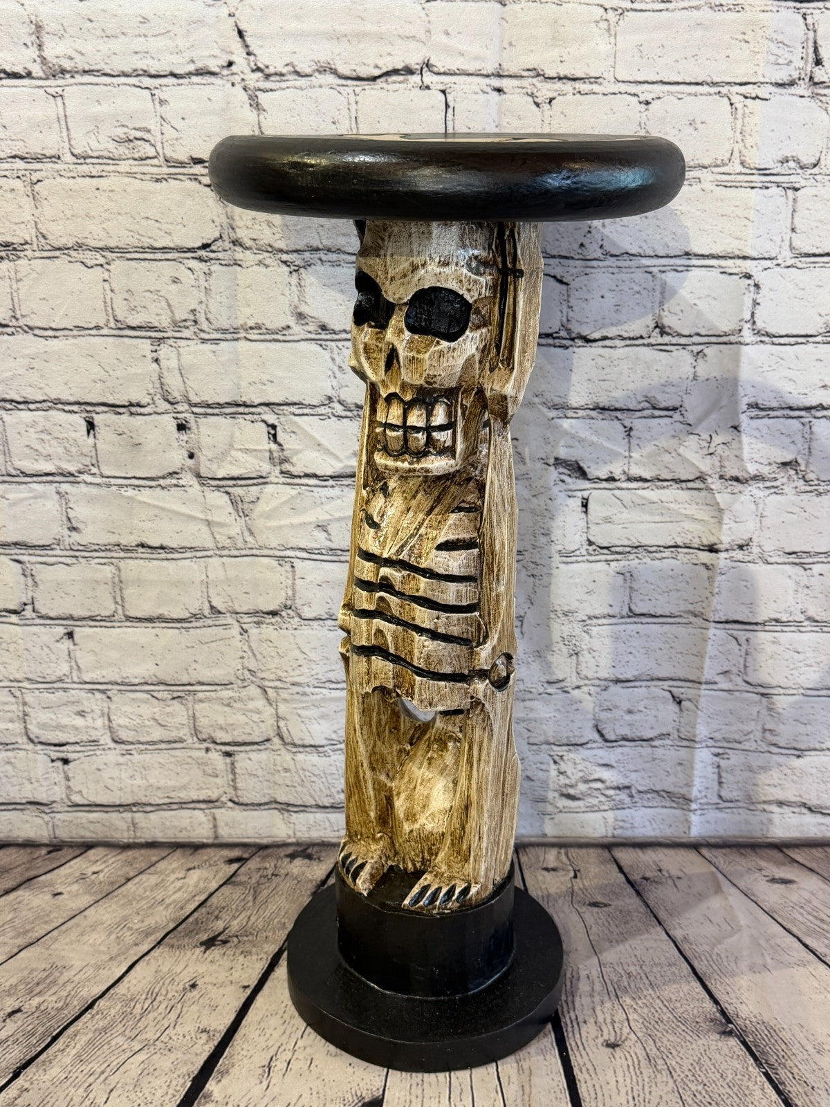 55cm x 25cm Sitting Skull Round Wooden Coffee Table Bar Restaurant Garden Pub0