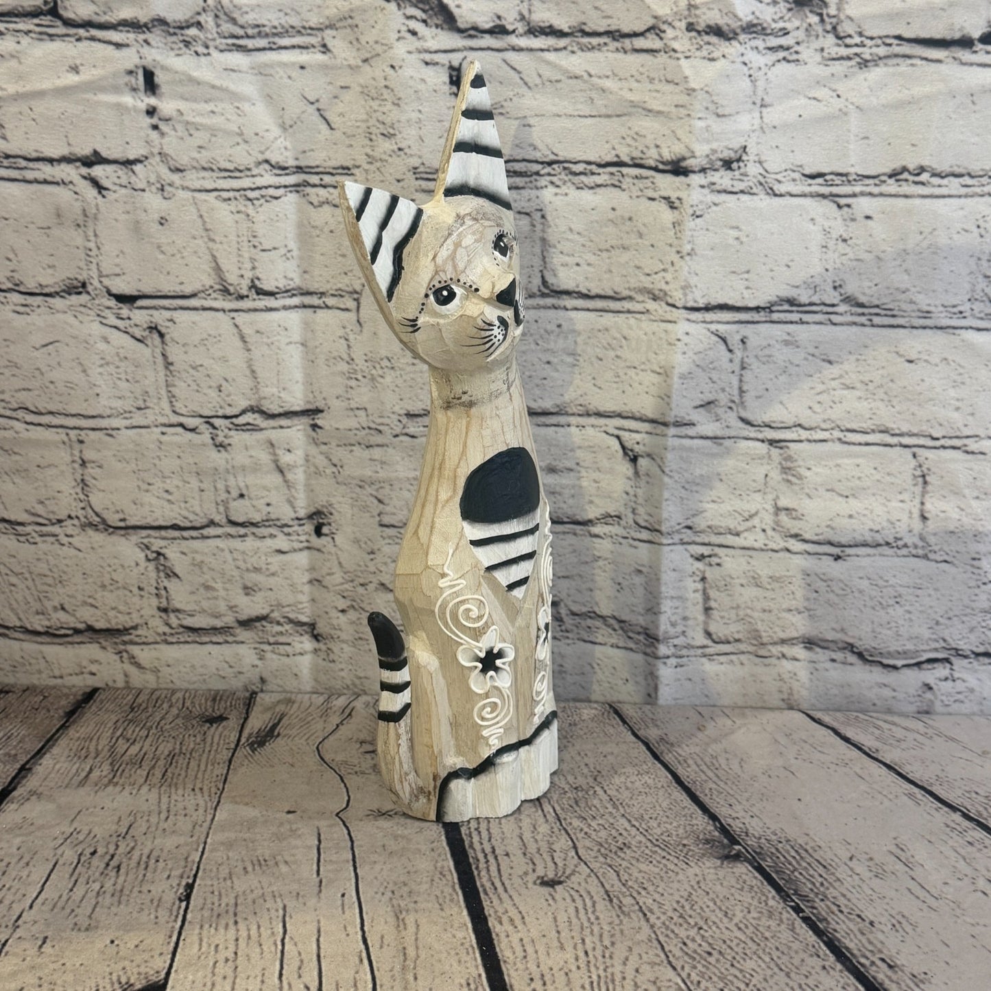 30cm White Flower Wooden Shabby Cat Statue Ornament Fair Trade Handcarved2