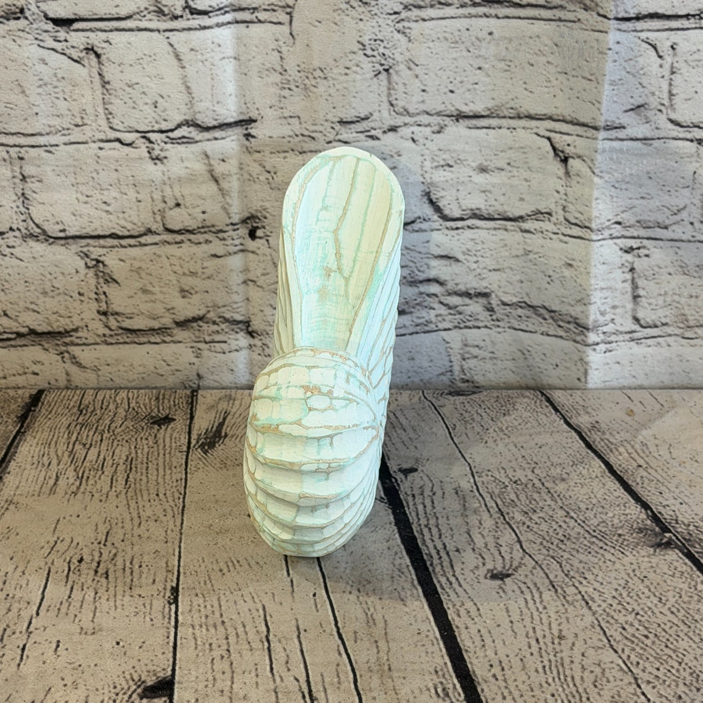 20cm Green Shabby Pastel Nautilus Shell Ornament Decor Carved Light Wood Figure1