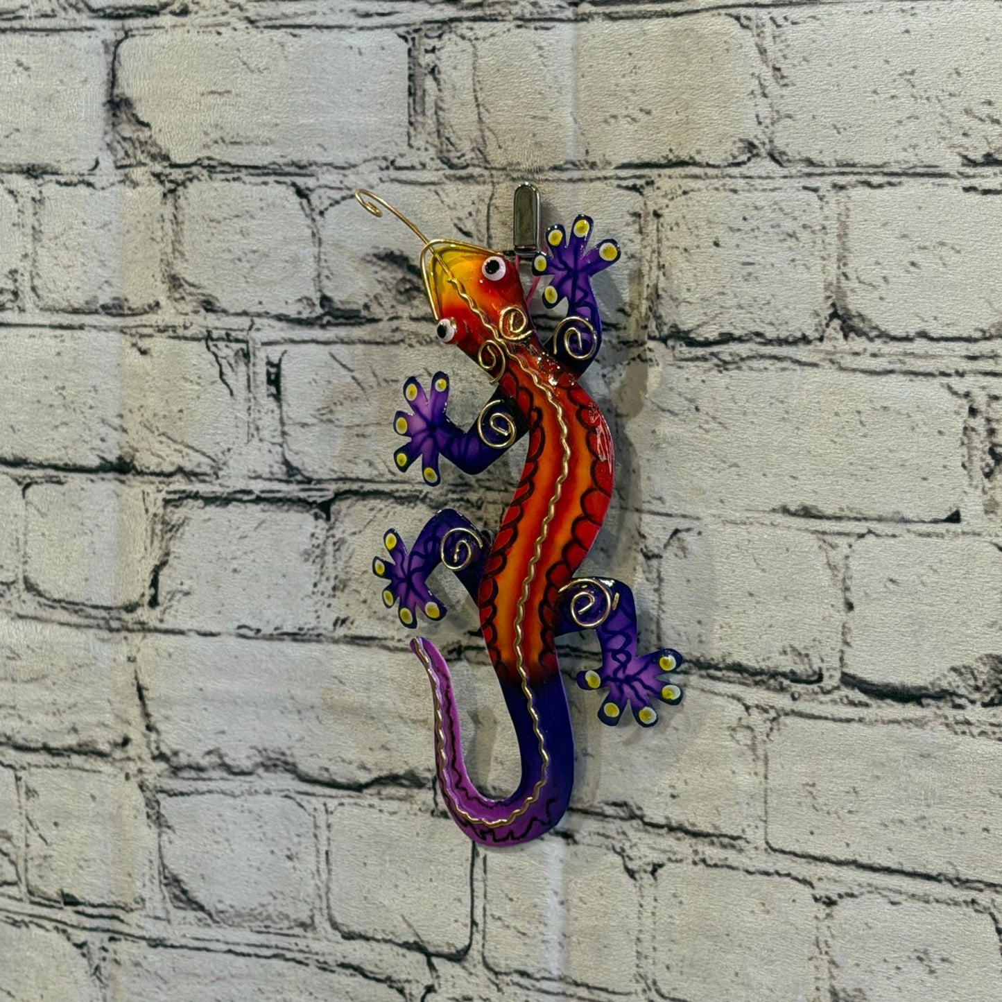 20cm x 10cm Purple Gecko Lizard Metal Tin Wall Hanging Ornament Painted Statue1