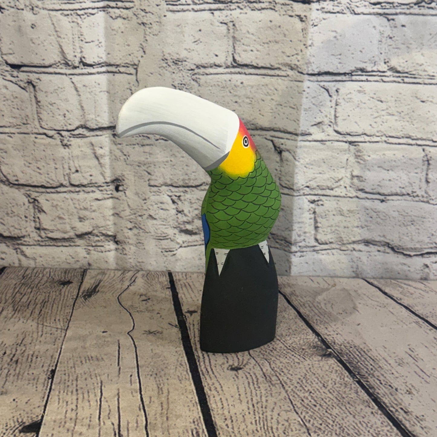 20cm Bright Green Toucan Bird Ornament Statue Fair Trade Hand Made Carved Wood2