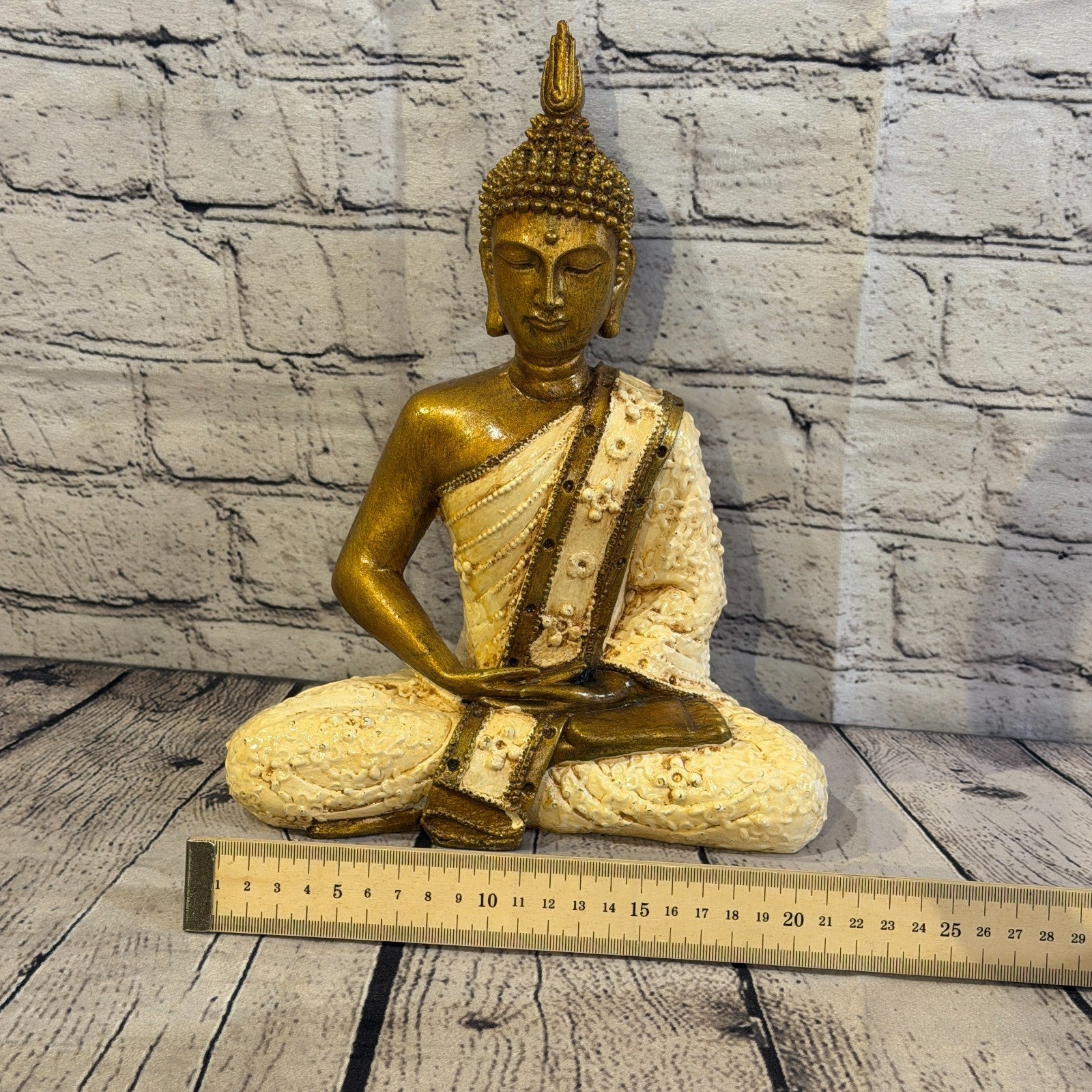 White & Bronze 30cm x 20cm Large Thai Spike Buddha Sitting Statue Resin Hindu6