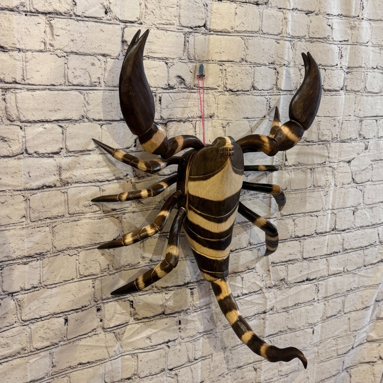 55cm x 45cm Wooden Scorpion Burnt Pattern Carving Hand Carved Walking Statue1