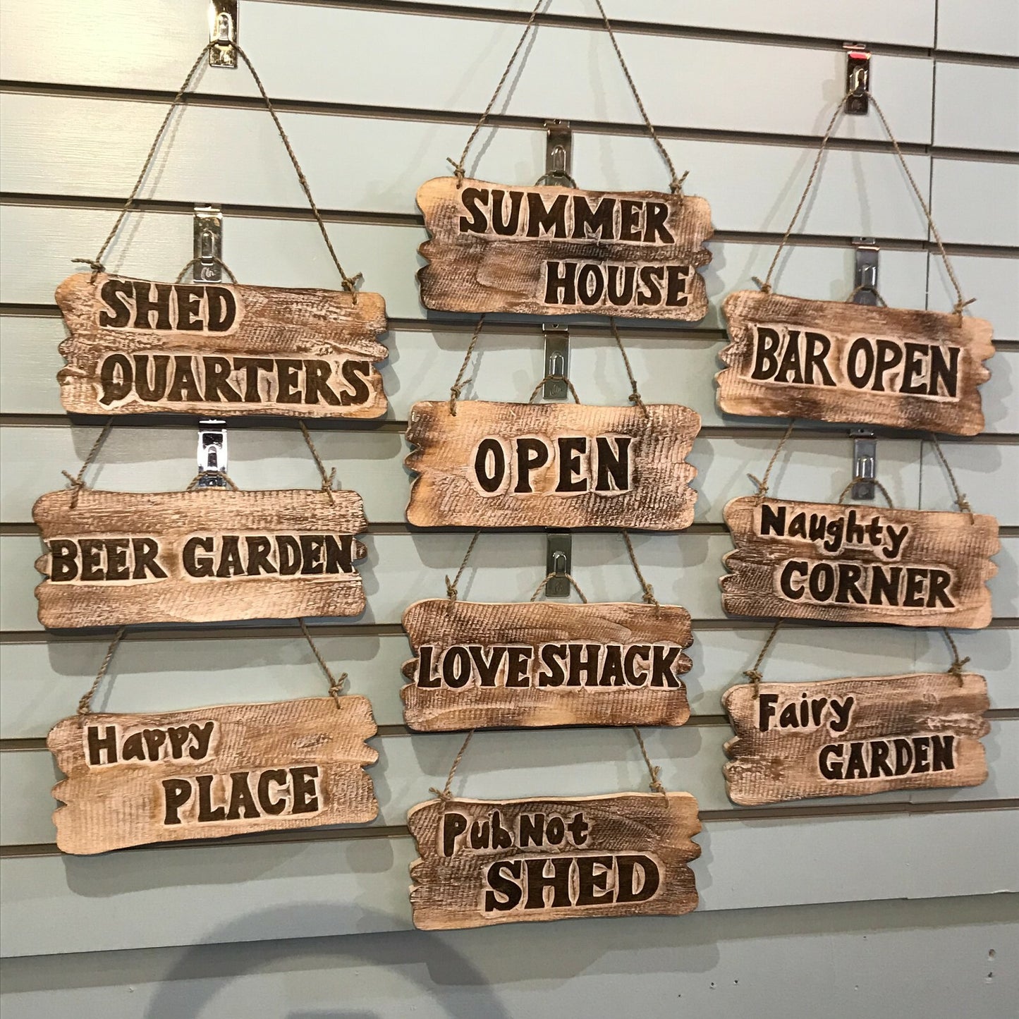 Beer Garden Word Sign Plaque Outdoor Garden Shed Den Bar Shop 30cm x 12cm7