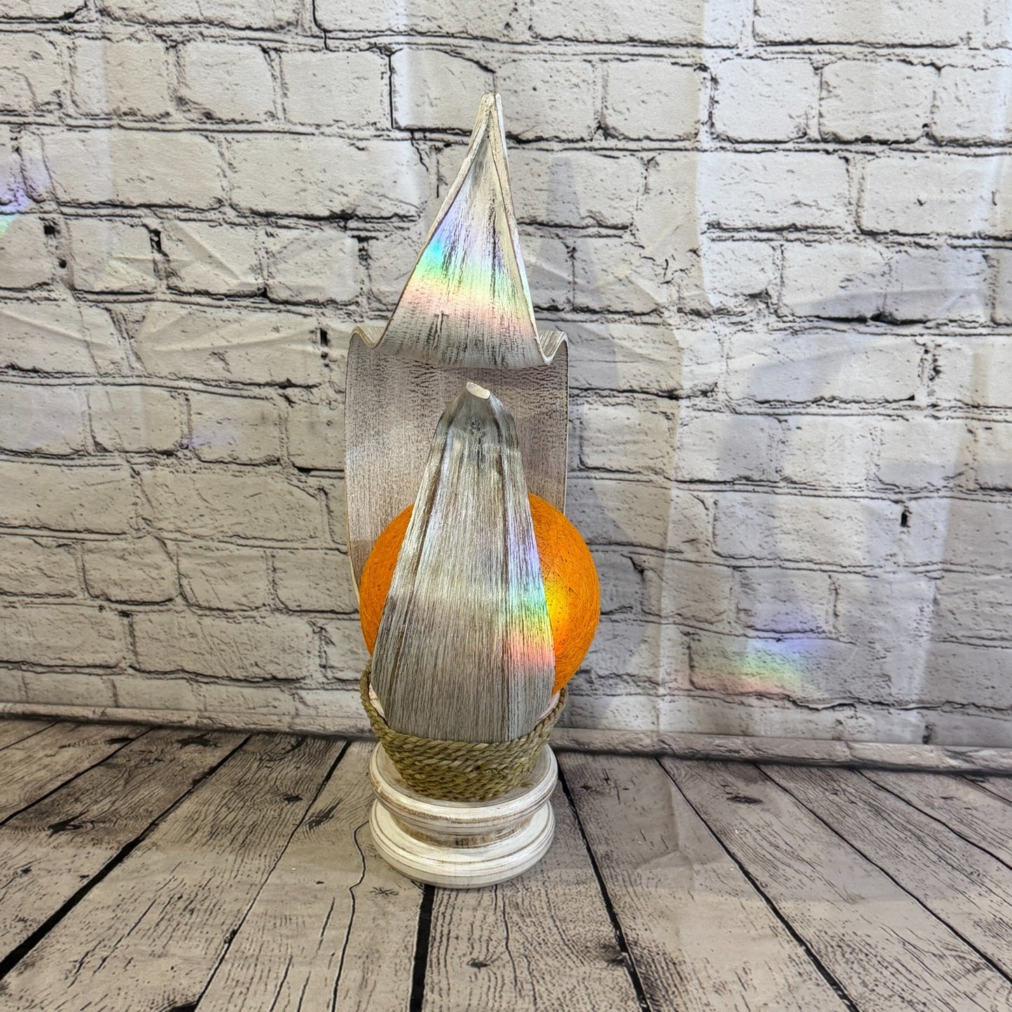 Orange Light White Natural 50cm Tall Leaf Lamp Twist LED UK Mains Plug Design 101