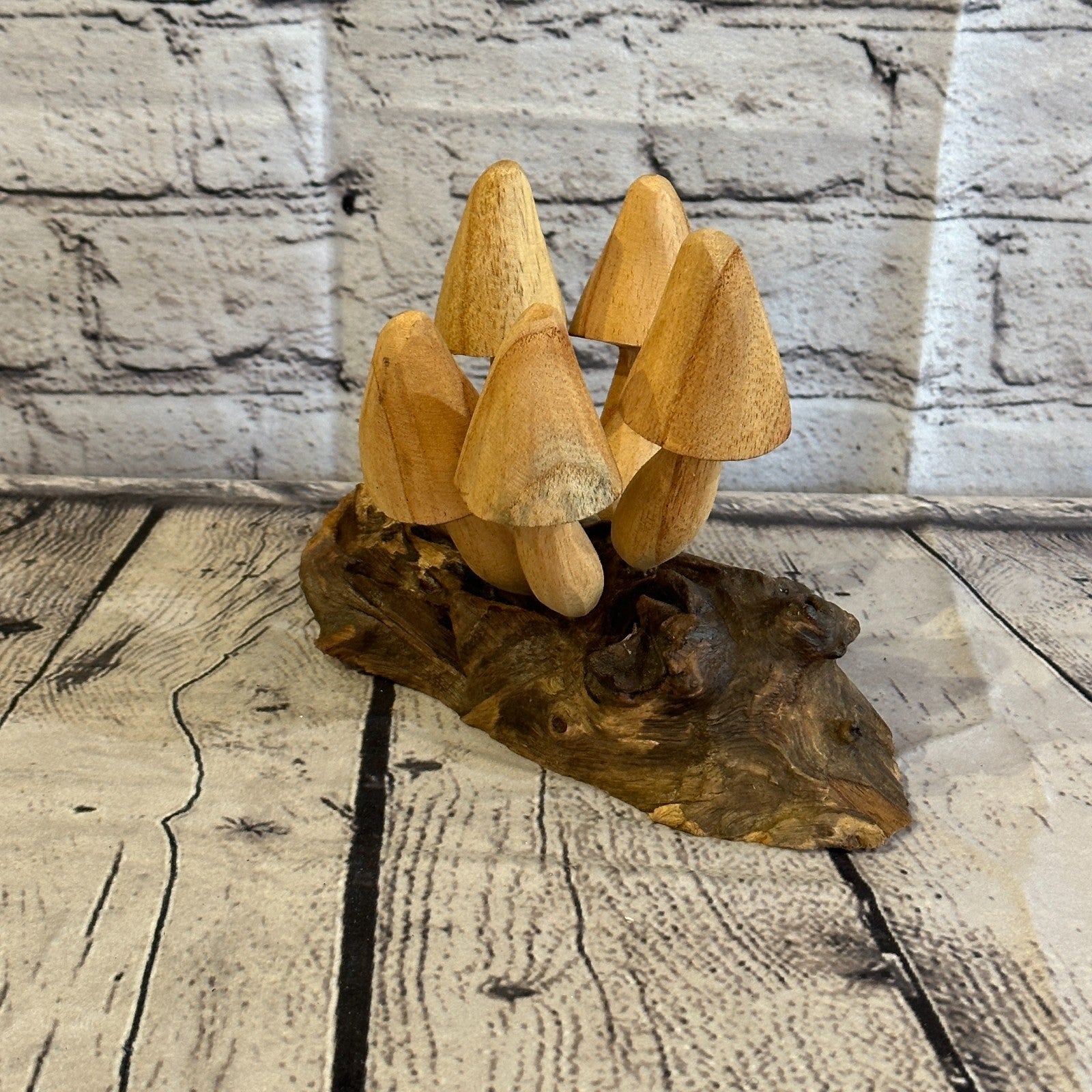 Five Large  Mushrooms Parasite Ornament Natural Carving Fairtrade Wooden1