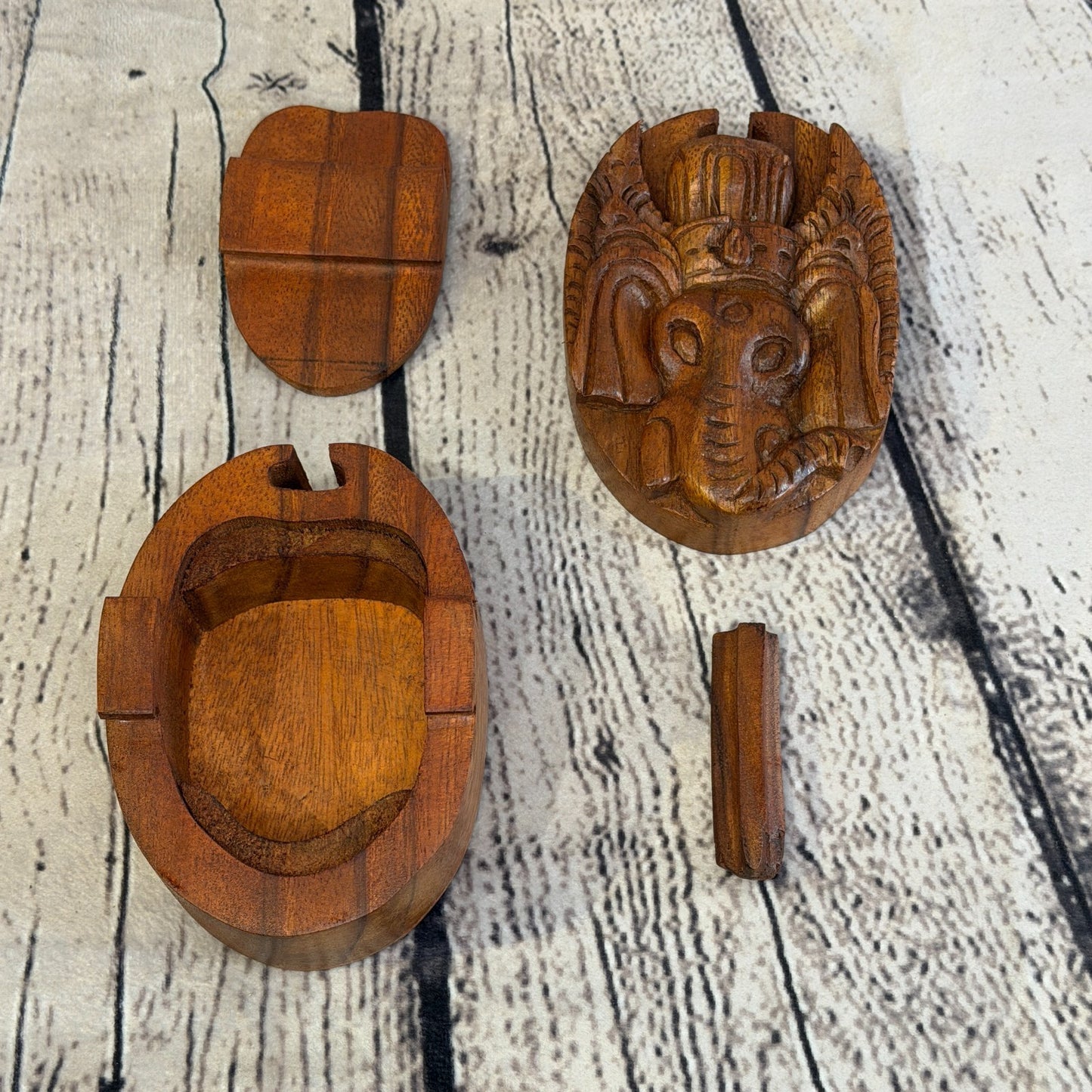 Oval Ganesha Flower 4 Bit Wooden Puzzle Box Secret Box Magic Trinket Handmade1