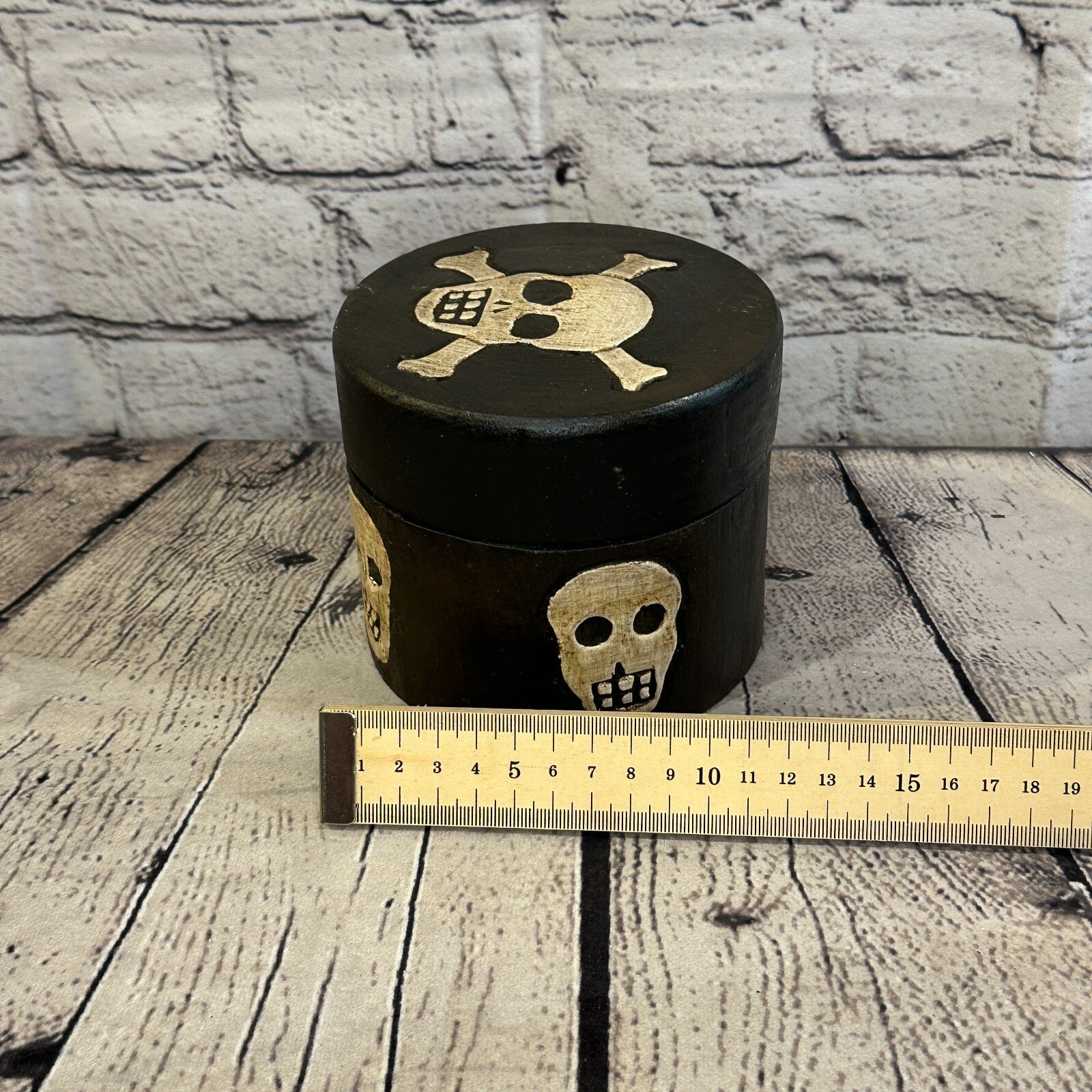 10cm x 10cm x 10cm Cylinde Pirate Wooden Gothic Skeleton Skull Jewellery Box7