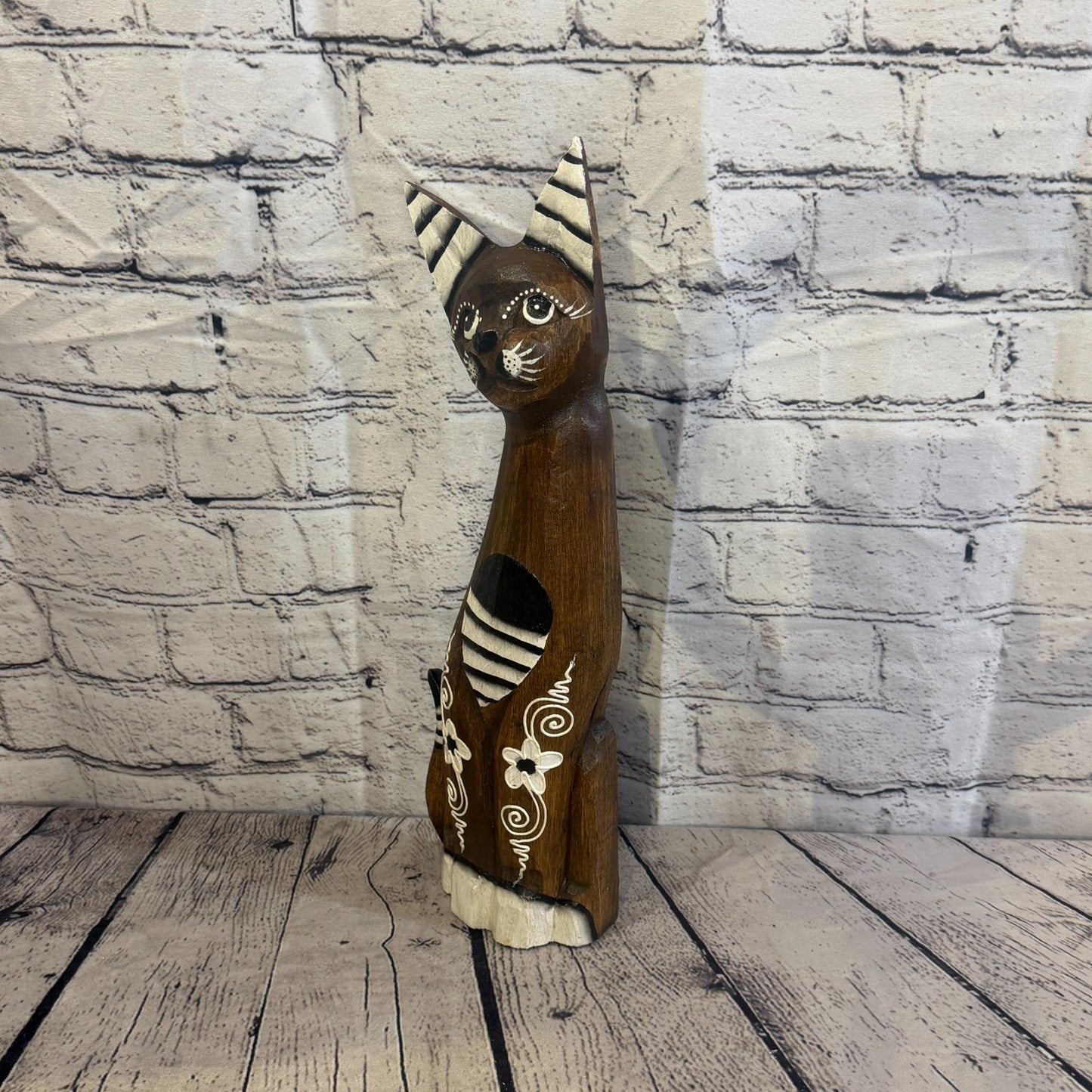 40cm Brown Flower Wooden Shabby Cat Statue Ornament Fair Trade Handcarved1