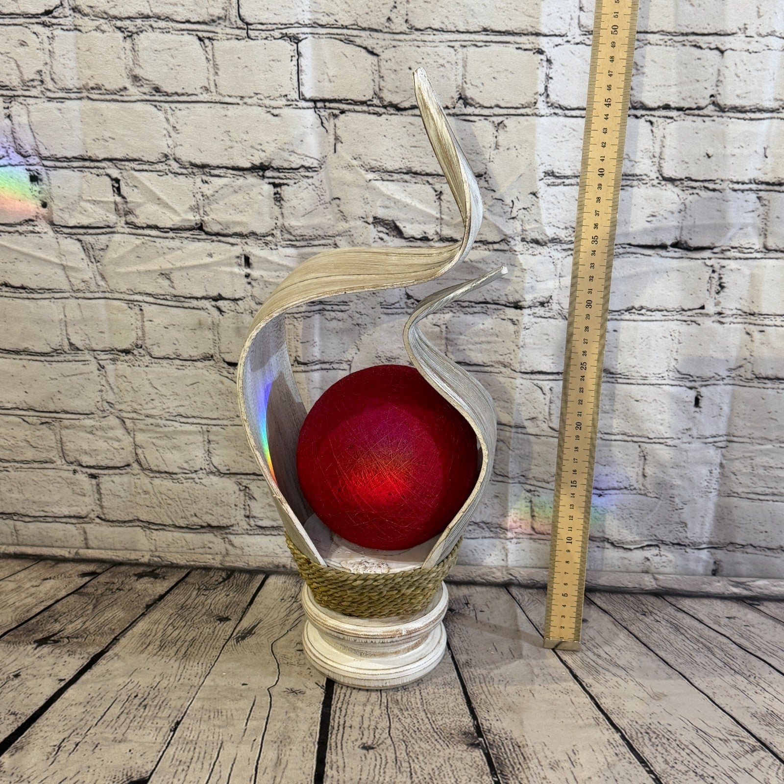 Red Light White Natural 50cm Tall Leaf Lamp Twist LED UK Mains Plug Design 105