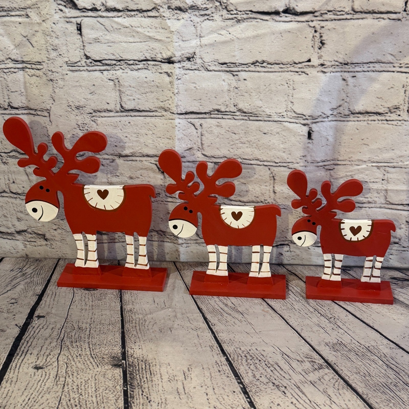 18cm x 10cm Red Heart Handcrafted Wood Reindeer Xmas Christmas Ornament Antlers8