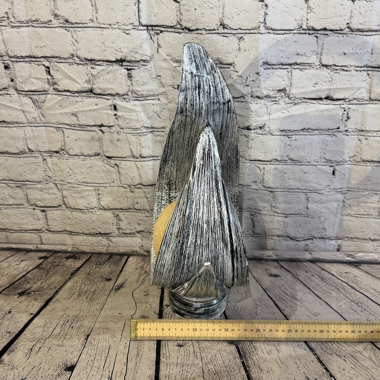 White Light Silver Natural 45cm Tall Leaf Lamp Twist LED UK Mains Plug Design 87