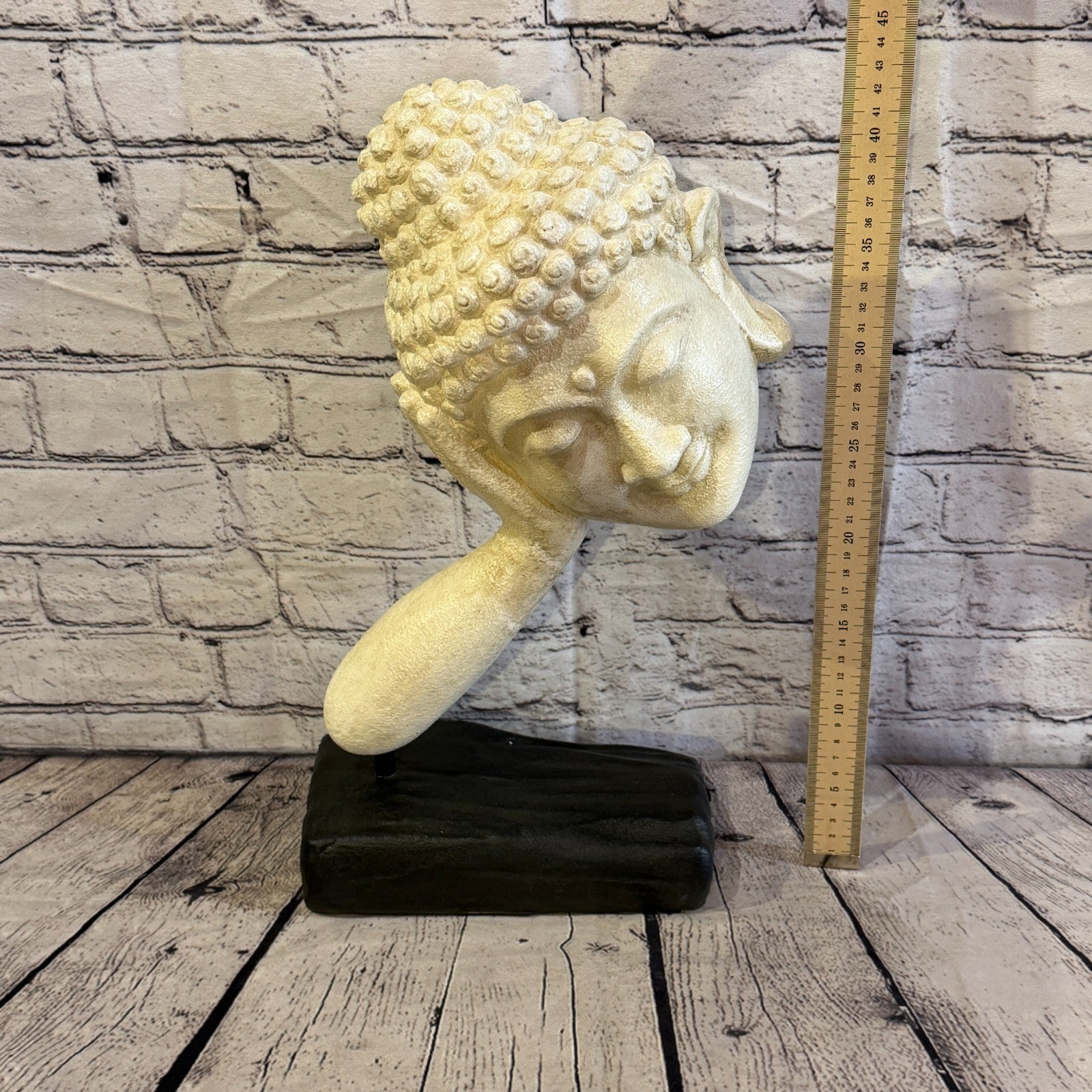 White 45cm x 25cm Thai Buddha Head In Hand On Base Statue Resin Hindu5