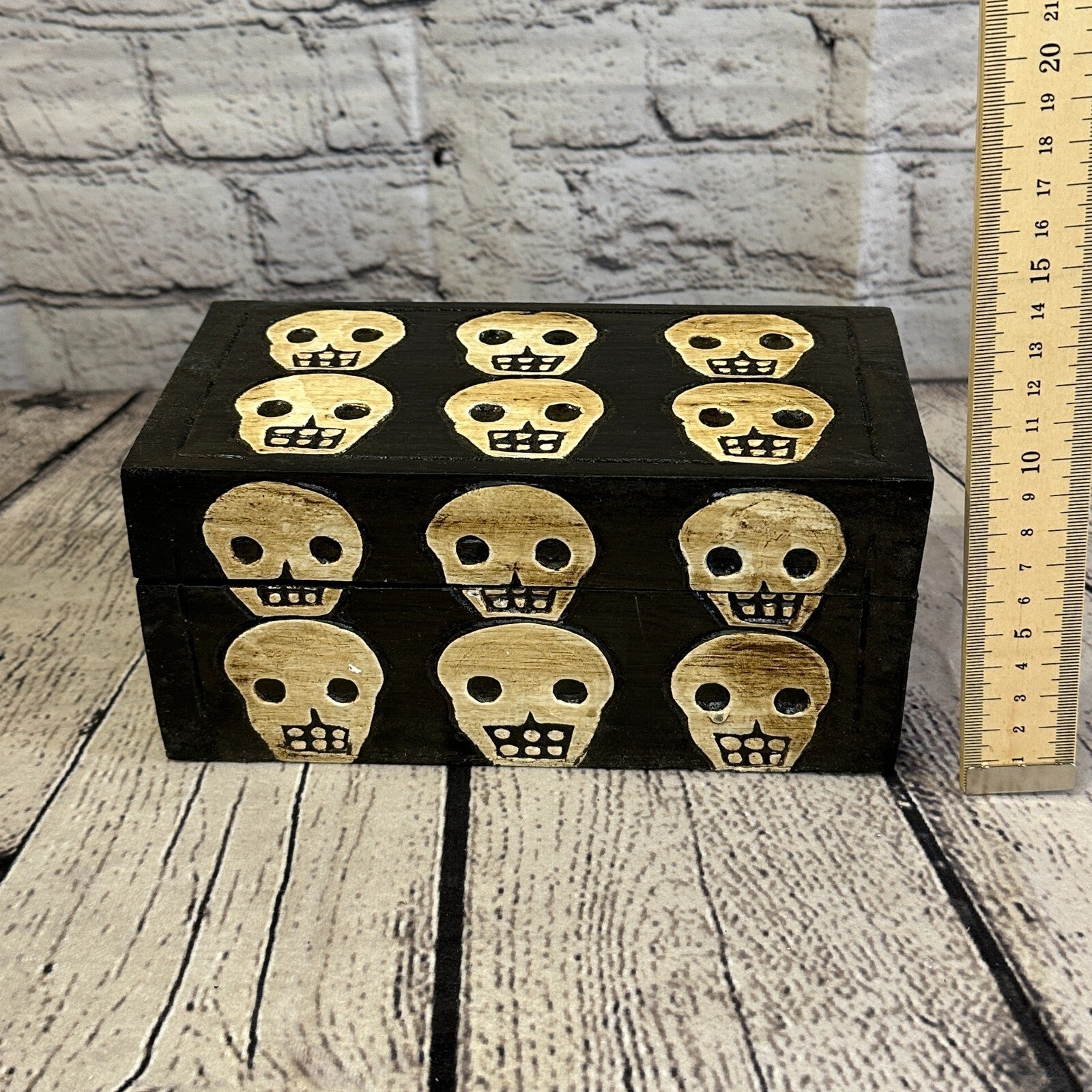 20cm x 10cm x 10cm Square Wooden Gothic Skeleton Skull Coffin Jewellery Box7