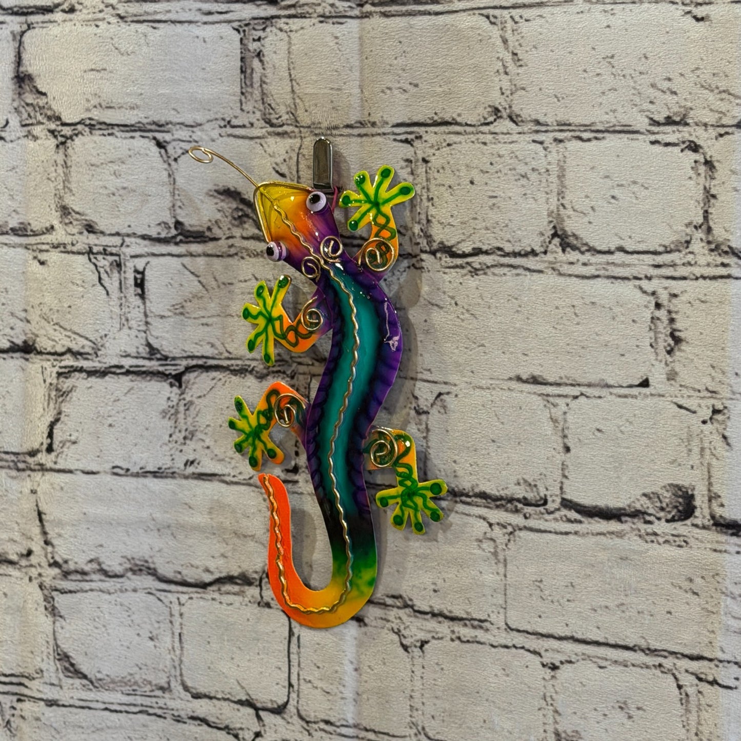 20cm x 10cm Green Gecko Lizard Metal Tin Wall Hanging Ornament Painted Statue1