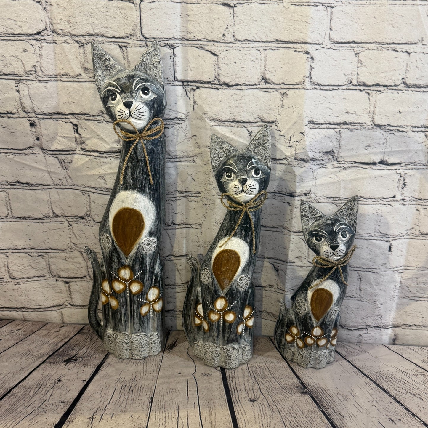 40cm Grey Silver Dots Wooden Shabby Cat Statue Ornament Fair Trade Handcarved8