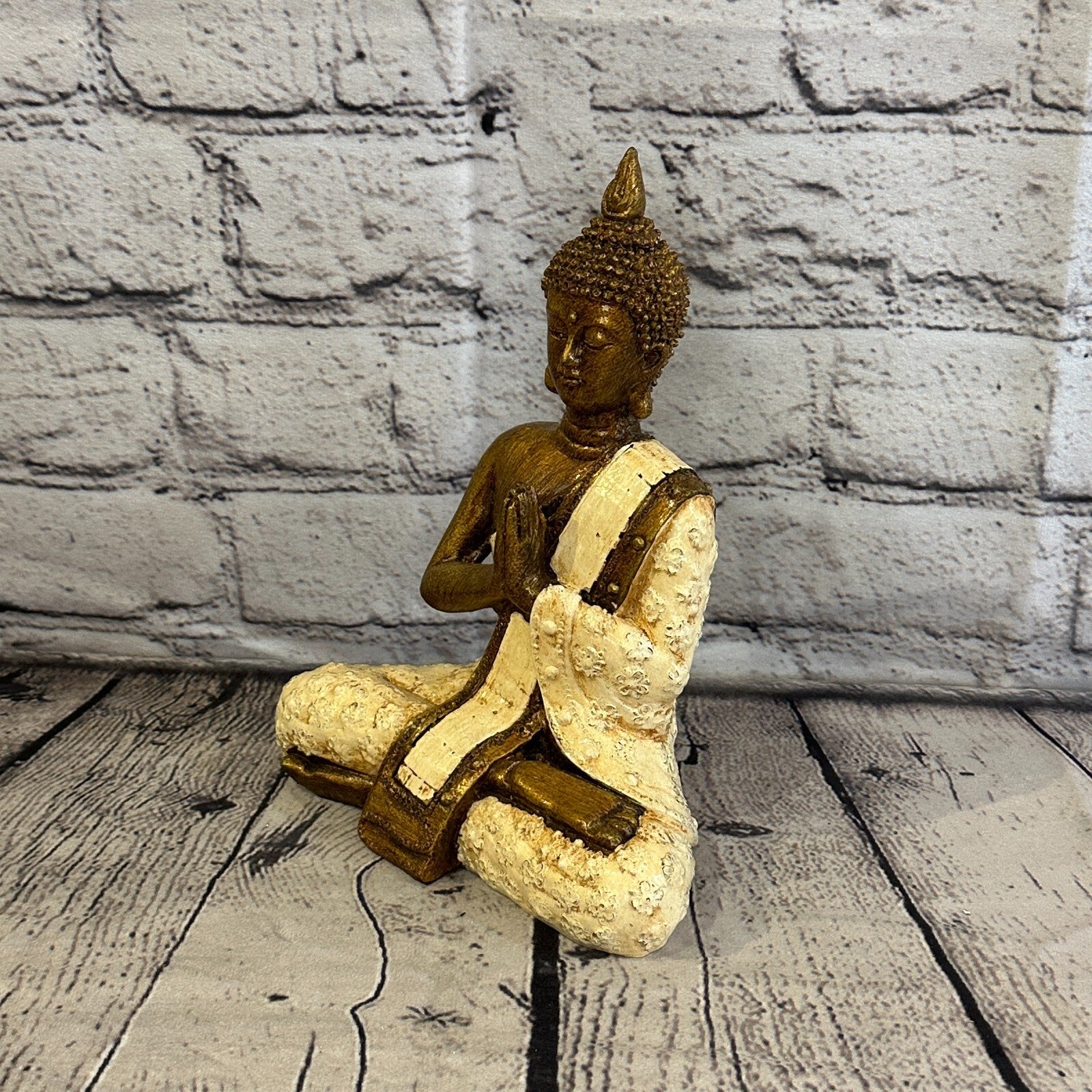 White & Bronze 20cm x 12cm Large Thai Spike Buddha Sitting  Statue Resin Hindu1