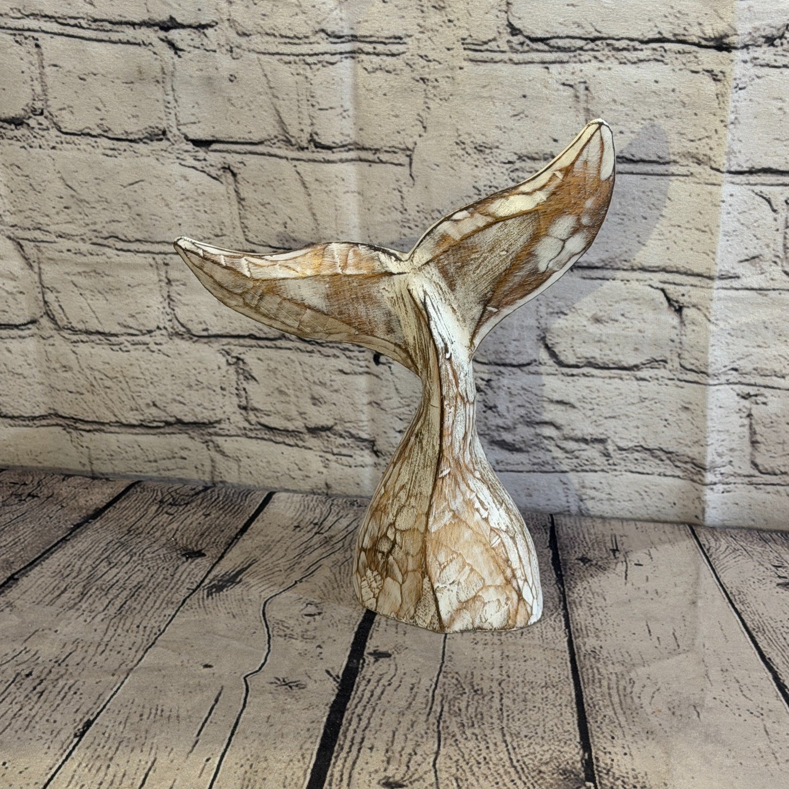 25cm x 25cm Whale Tail Brown Fish Wood Coastal Ocean Bathroom Decoration0