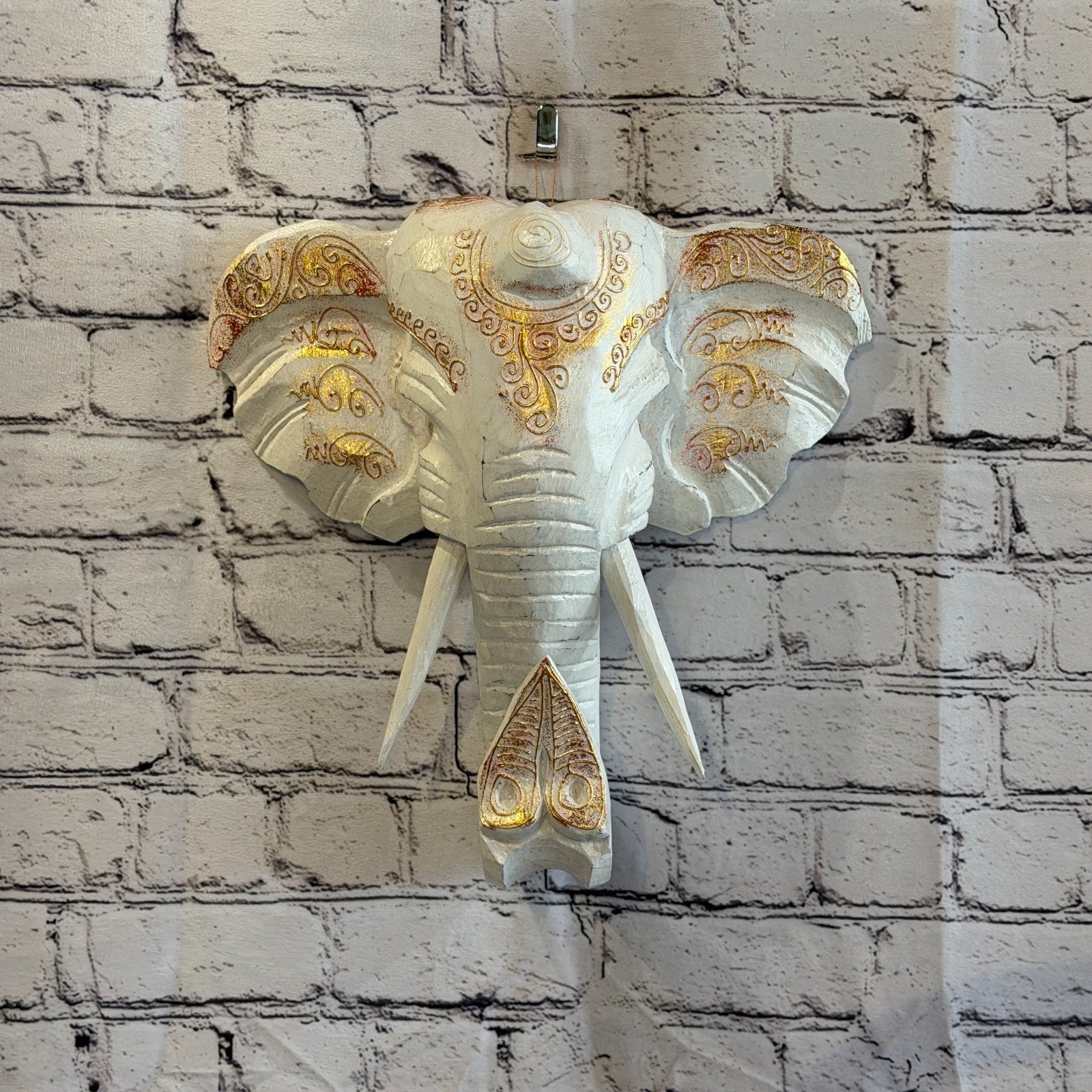 30cm x 30cm White Gold Painted Wood Elephant Head Wall Mounted Art Shabby2