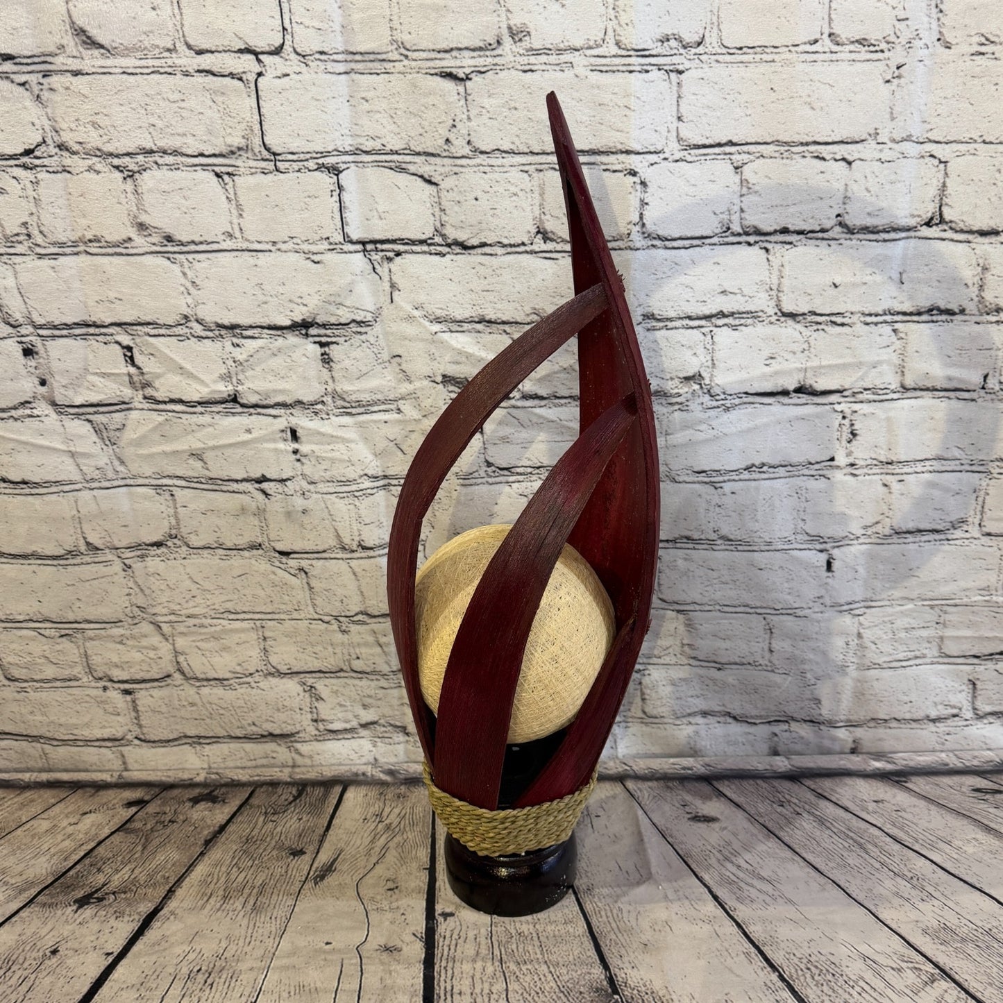 White Light Red Natural 55cm Tall Leaf Lamp Twist LED UK Mains Plug Design 30