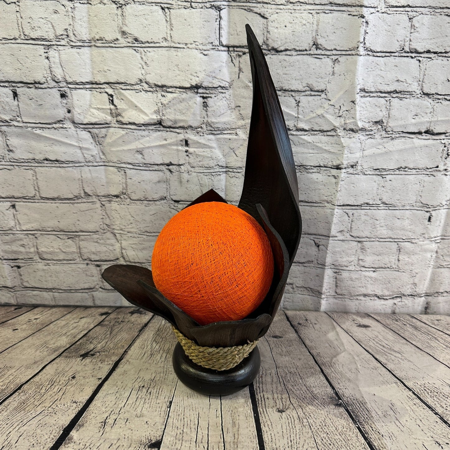 Orange Brown Leaf Natural 45cm Tall Leaf Lamp Twist LED UK Mains Plug Design 71