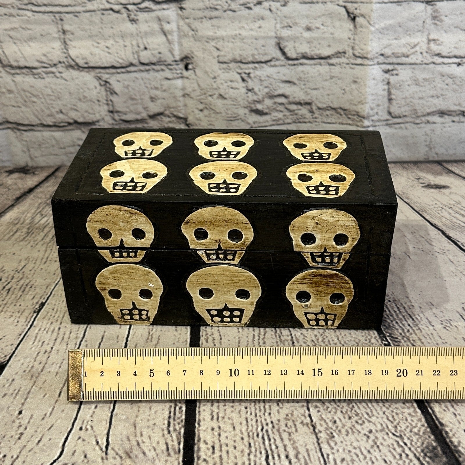 20cm x 10cm x 10cm Square Wooden Gothic Skeleton Skull Coffin Jewellery Box8