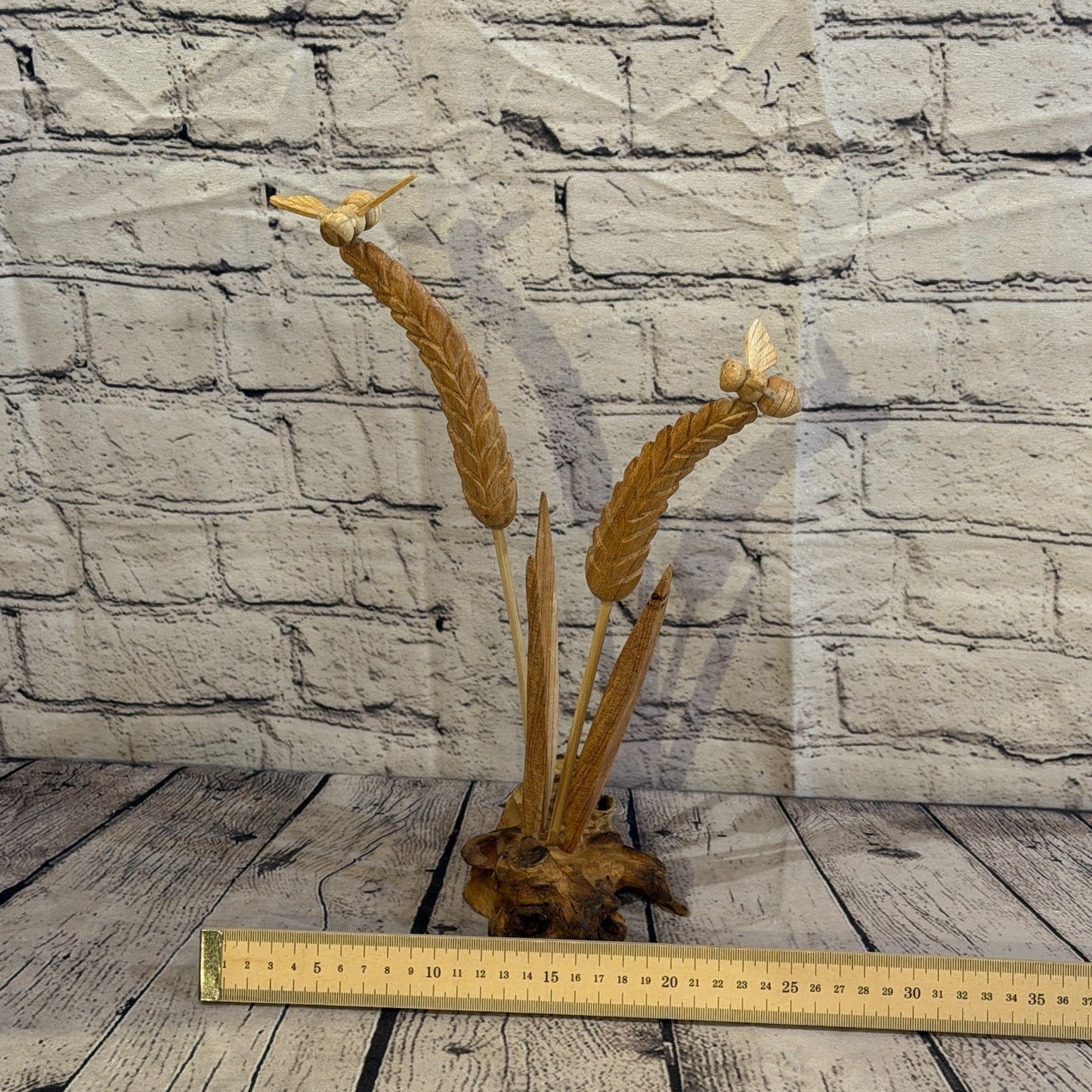 35cm 2 Bees On Wheat Reeds Stand Parasite Wood Ornament Natural Carving Wooden6