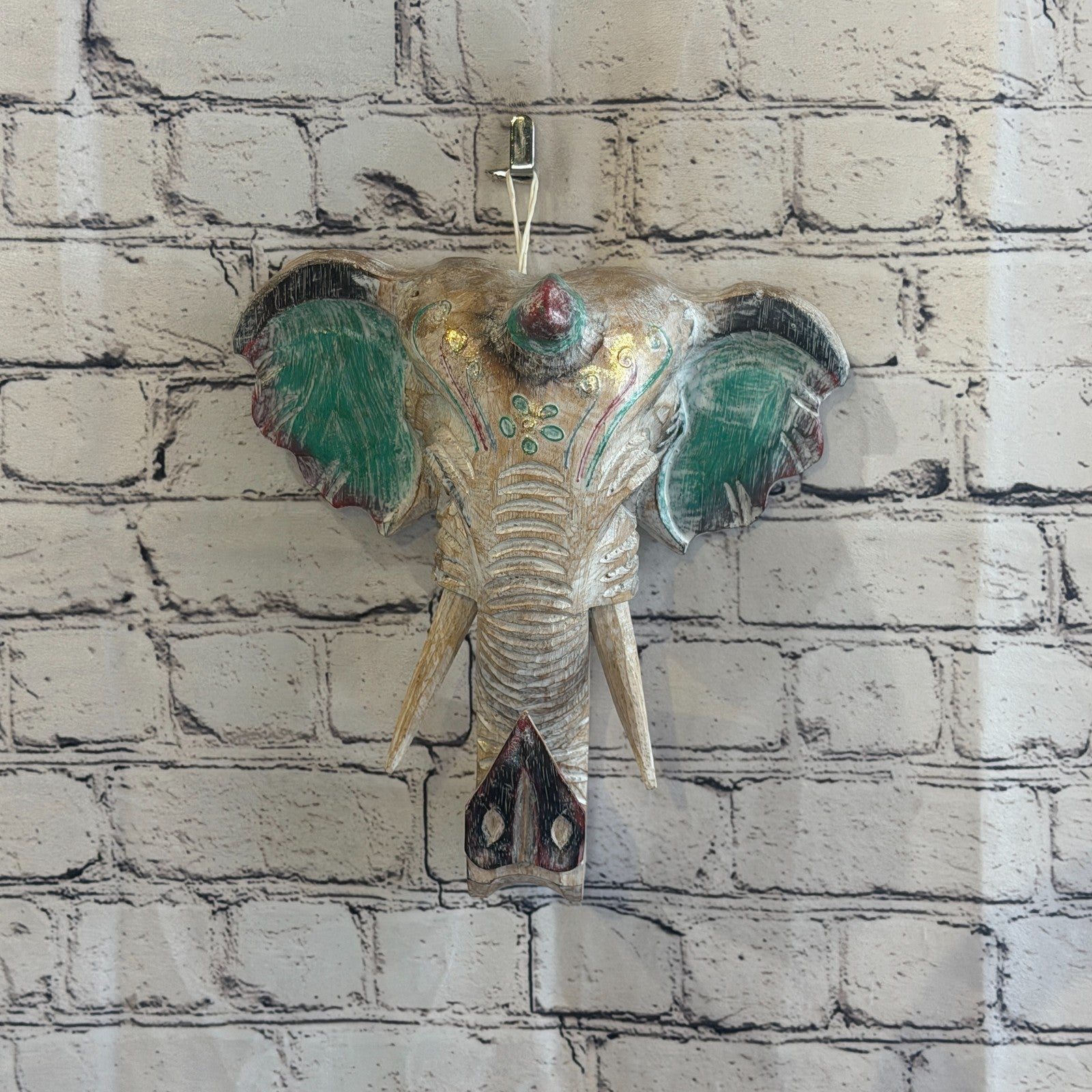 25cm x 25cm Silver Green Painted Wood Elephant Head Wall Mounted Art Shabby2