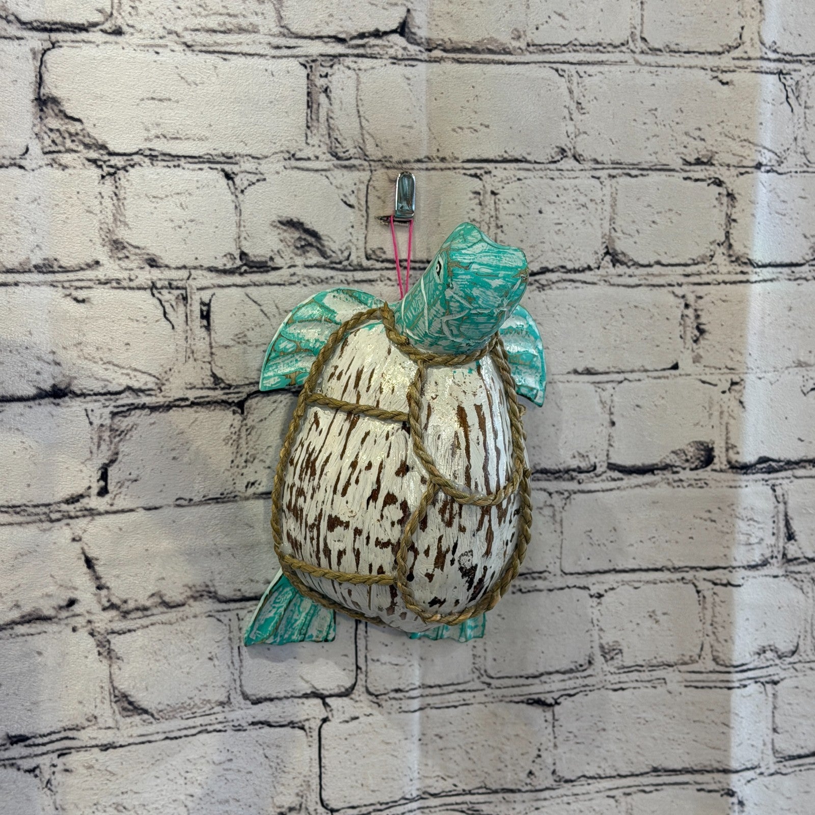White Body Green Folk Art Painted Turtle Coconut Shell Ornaments Hanging Decor9