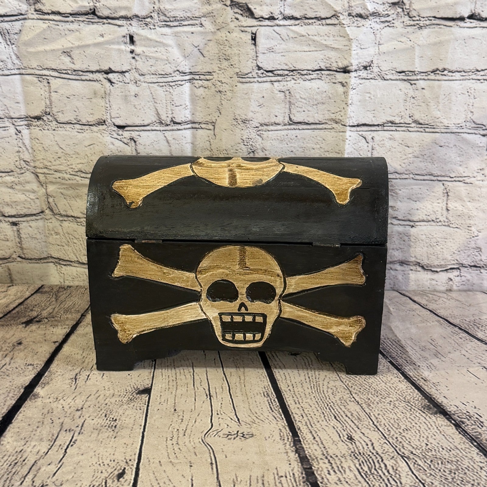 28cm x 22cm x 16cm Wood Gothic Pirate Chest Skull Coffin Jewellery Trinket Box4
