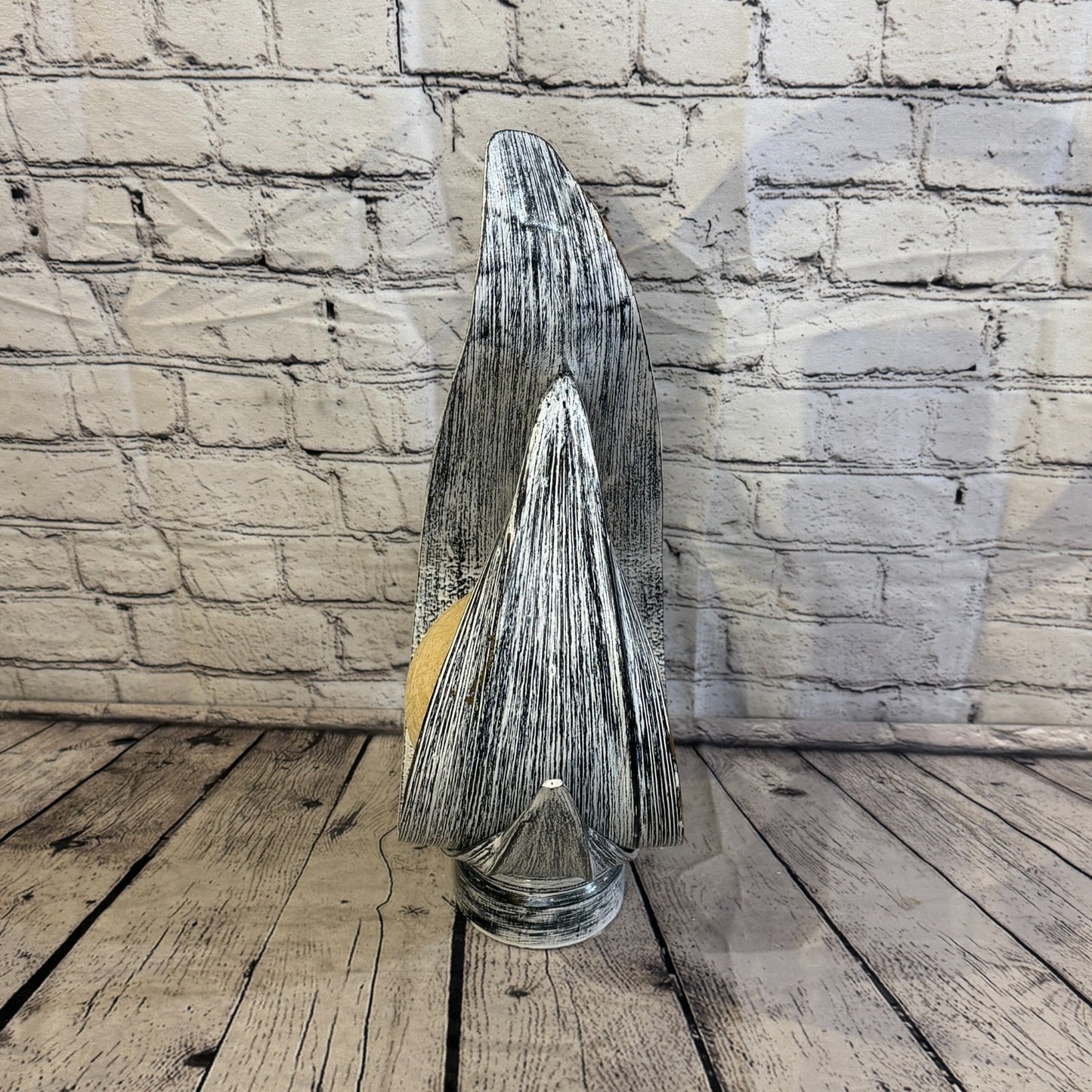 White Light Silver Natural 45cm Tall Leaf Lamp Twist LED UK Mains Plug Design 83
