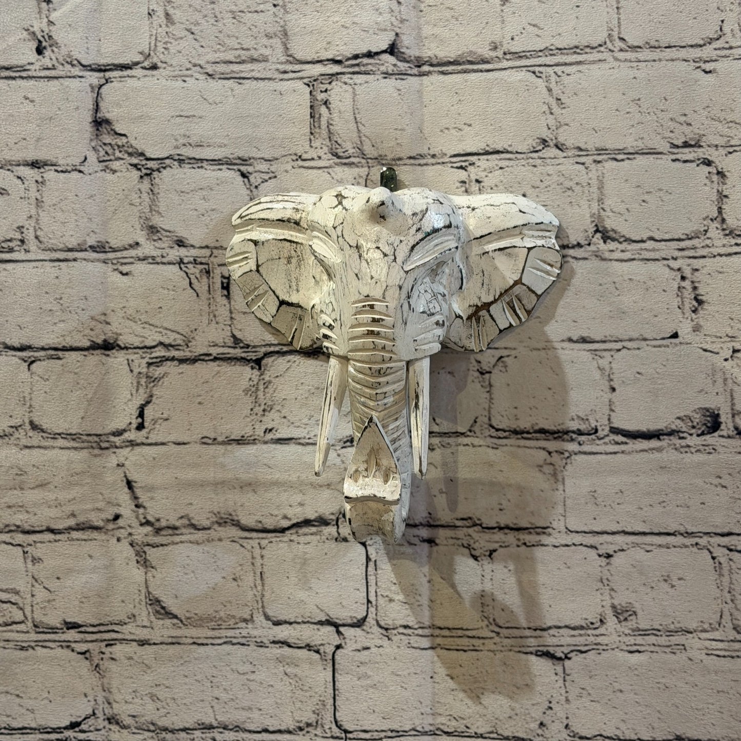 20cm x 20cm Plain White Painted Wood Elephant Head Wall Mounted Art Shabby2