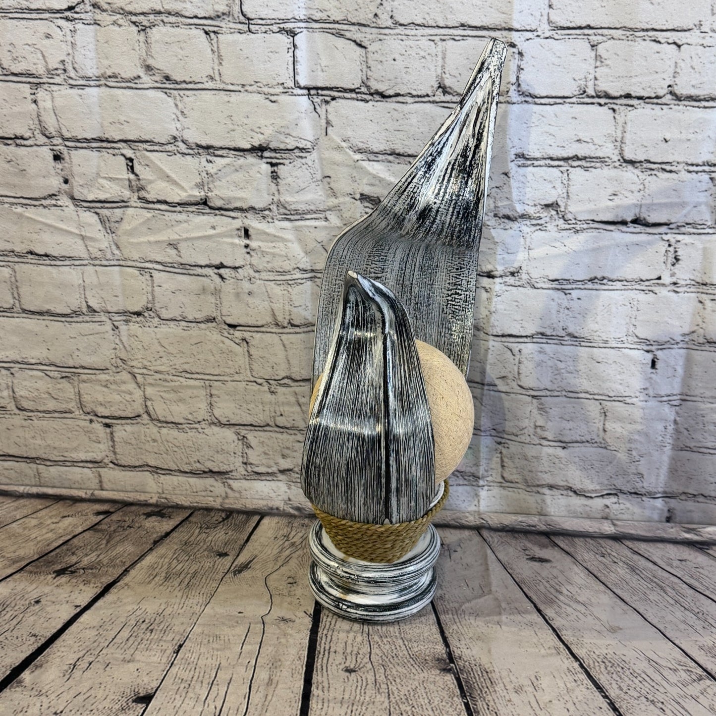 White Light Silver Natural 50cm Tall Leaf Lamp Twist LED UK Mains Plug Desig 101