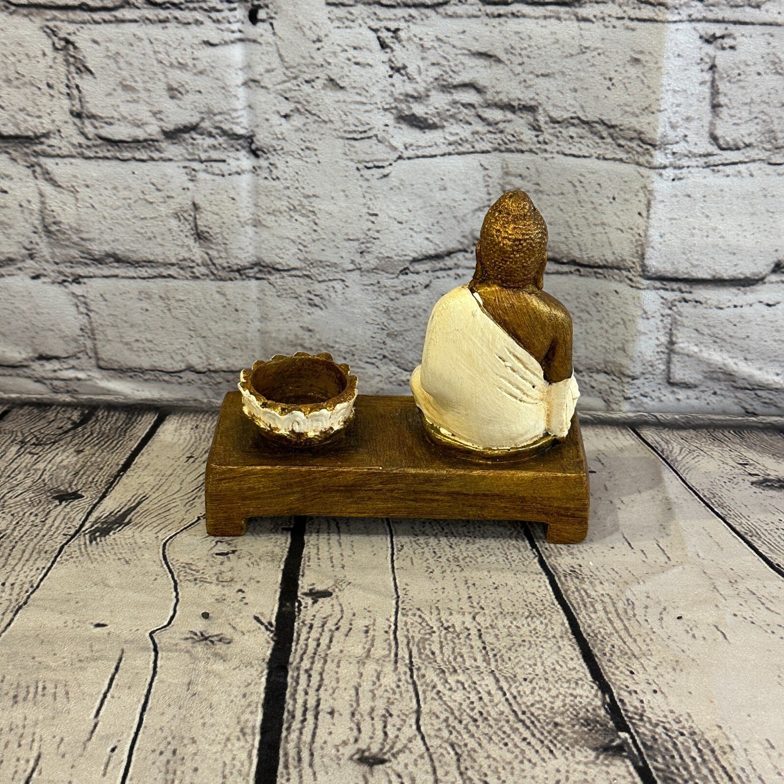 White & Bronze 15cm x 15cm Thai Buddha Tea Light Holder Statue Resin Hindu5