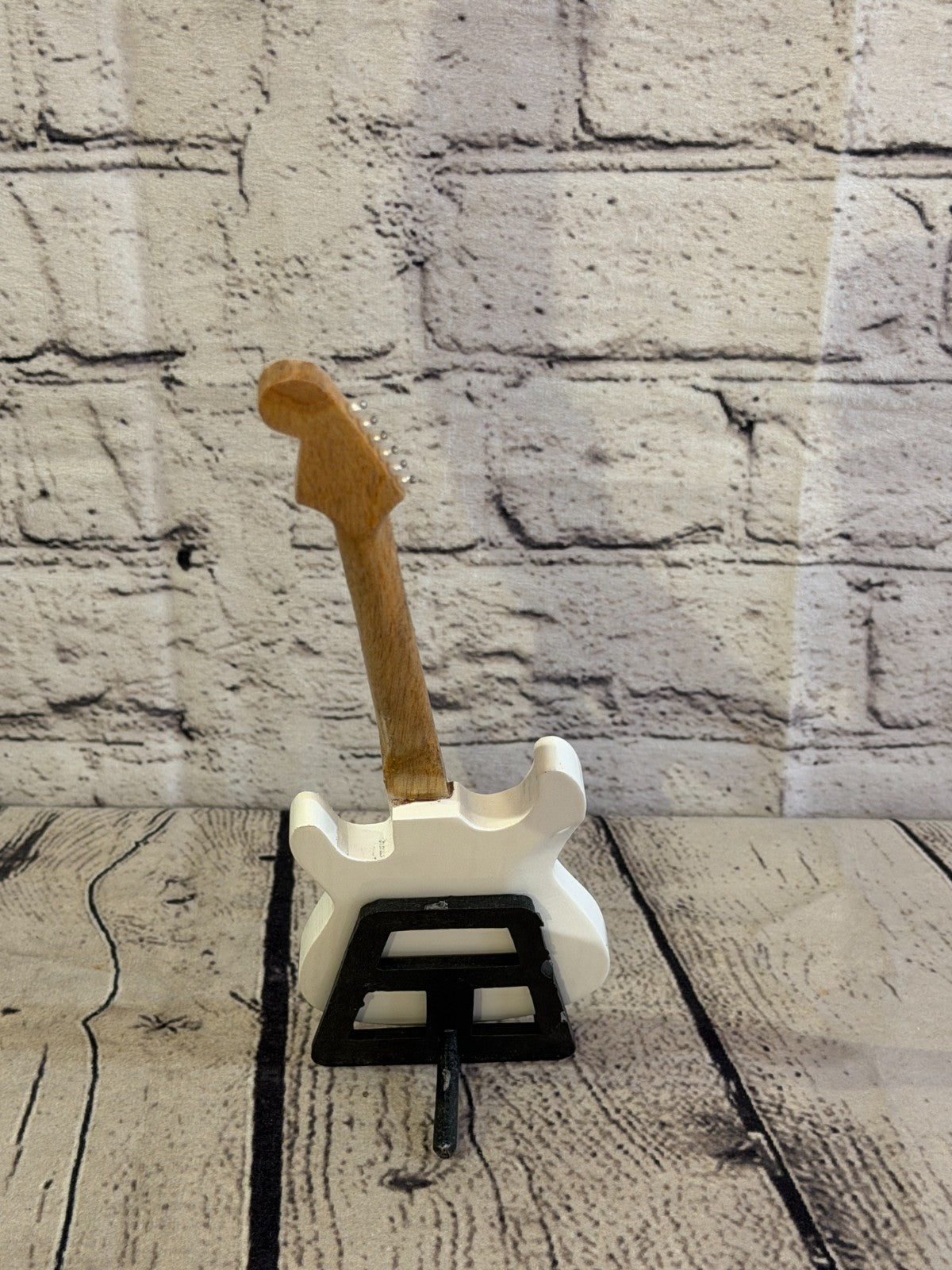 Miniature 25cm Guitar Metallica Band Guitar on Stand Band Gift Display4