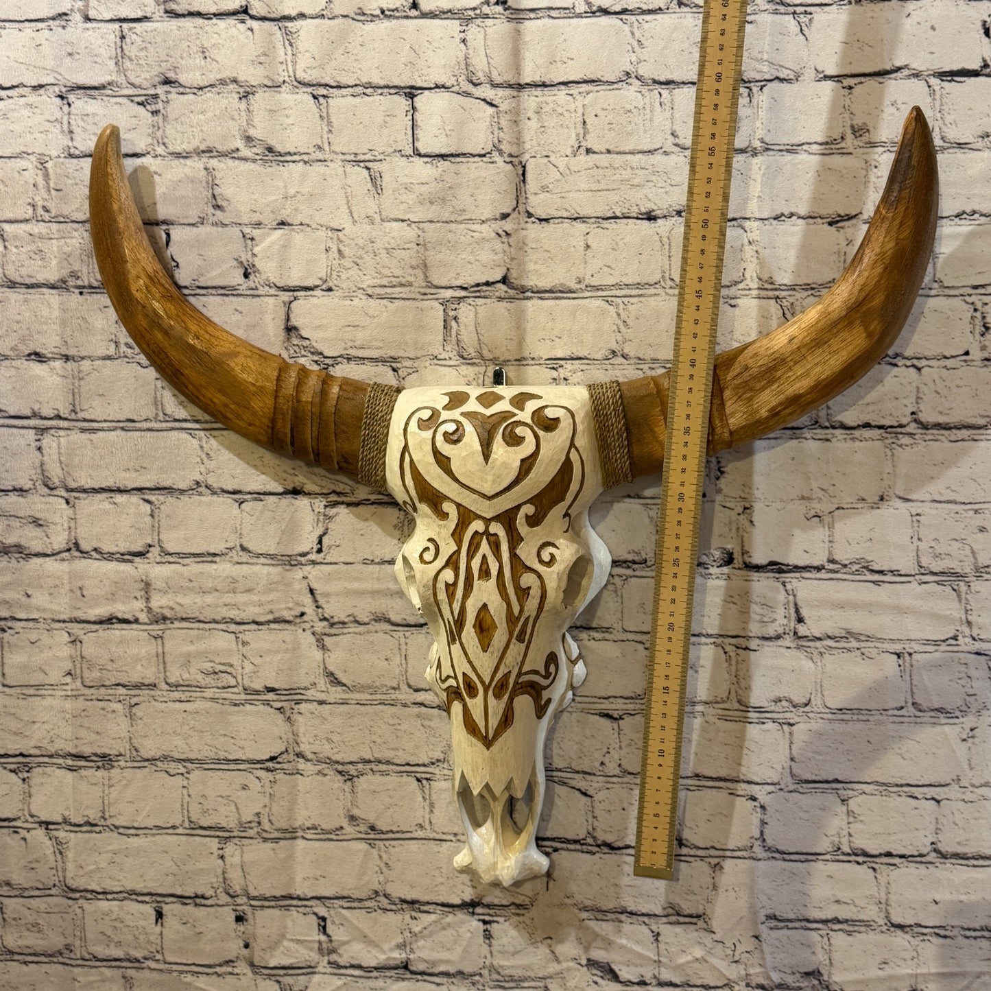 60cm x 60cm White Light Painted Wood Cow Skull Head Wall Mounted Art Shabby4