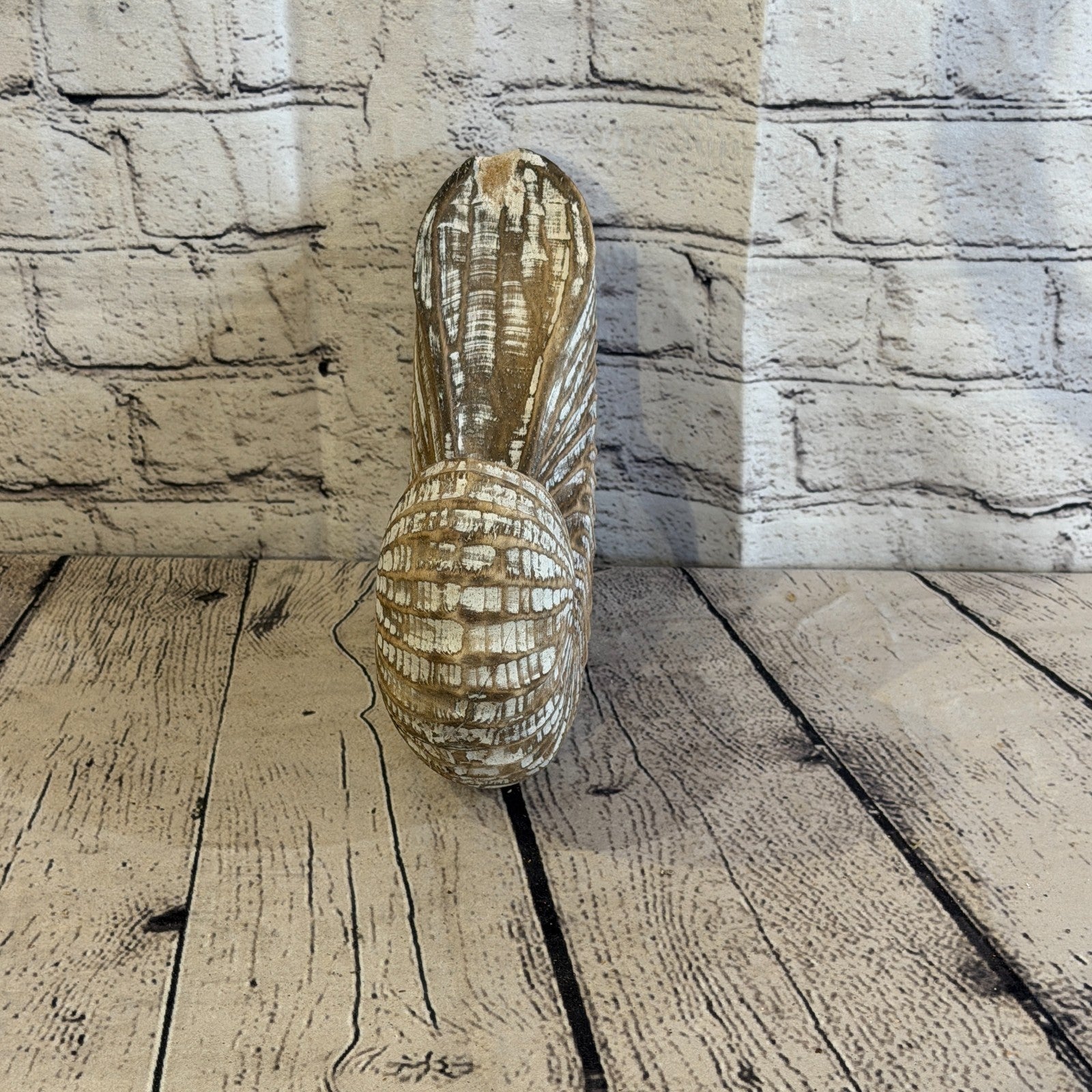 25cm Brown Shabby Pastel Nautilus Shell Ornament Decor Carved Light Wood Figure1