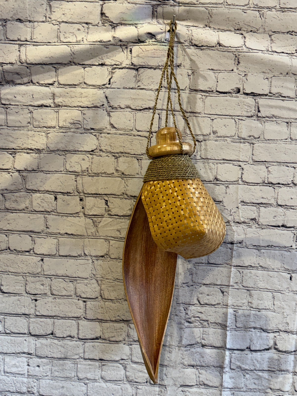 65cm x 25cm Natural Leaf Rattan Ceiling Pendant Light Shade Lampshade LED Bulb2