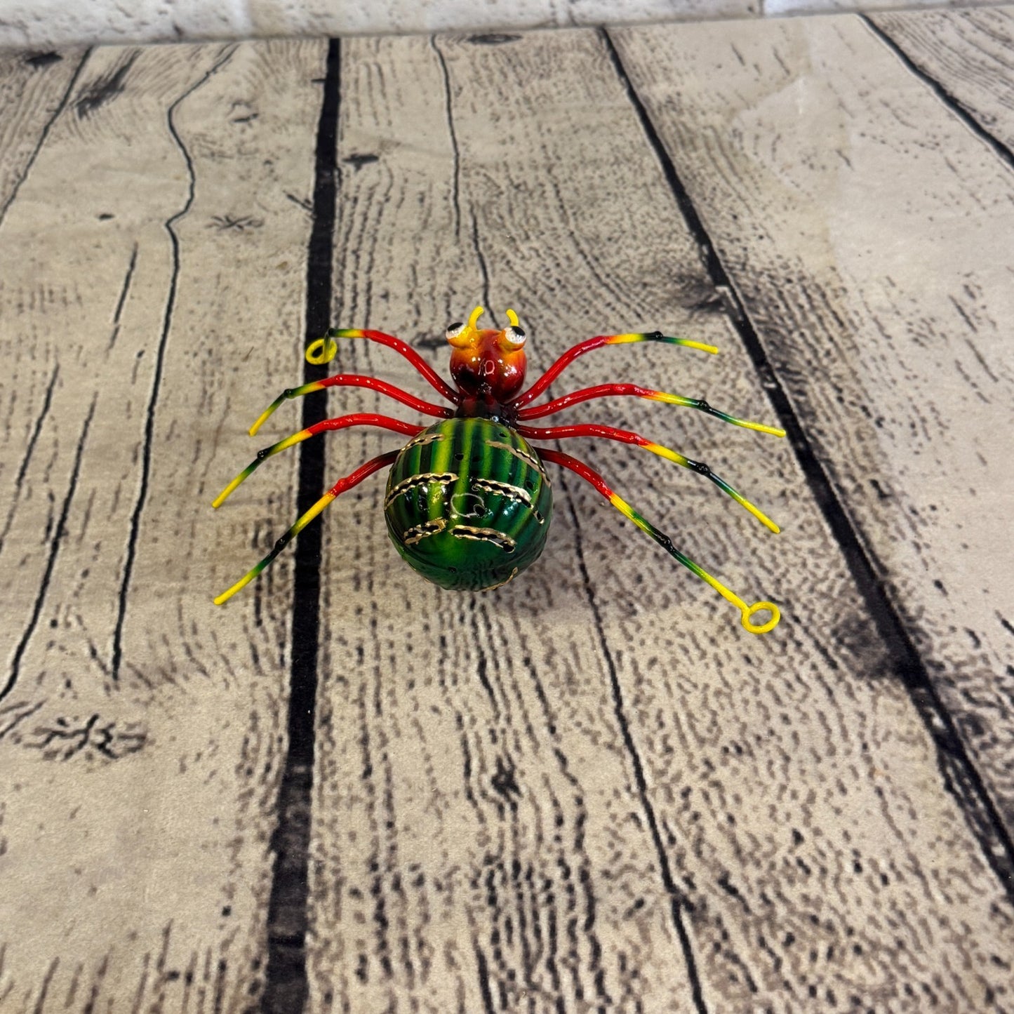 15cm x 10cm Small Colourful Green Spider Metal Tin Standing Ornament Statue4