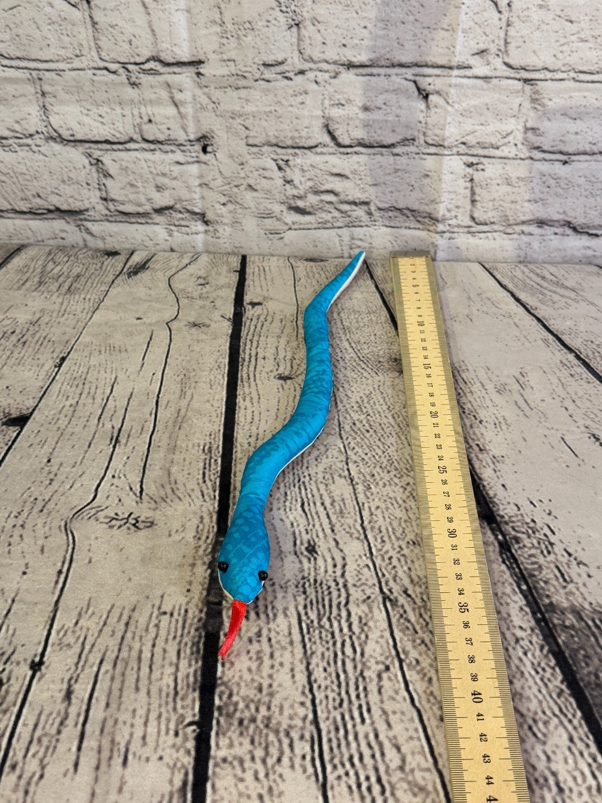 Colourful Sand Animal Snake Toy Party Stocking Filler Stress Relief Fidget 10cm3
