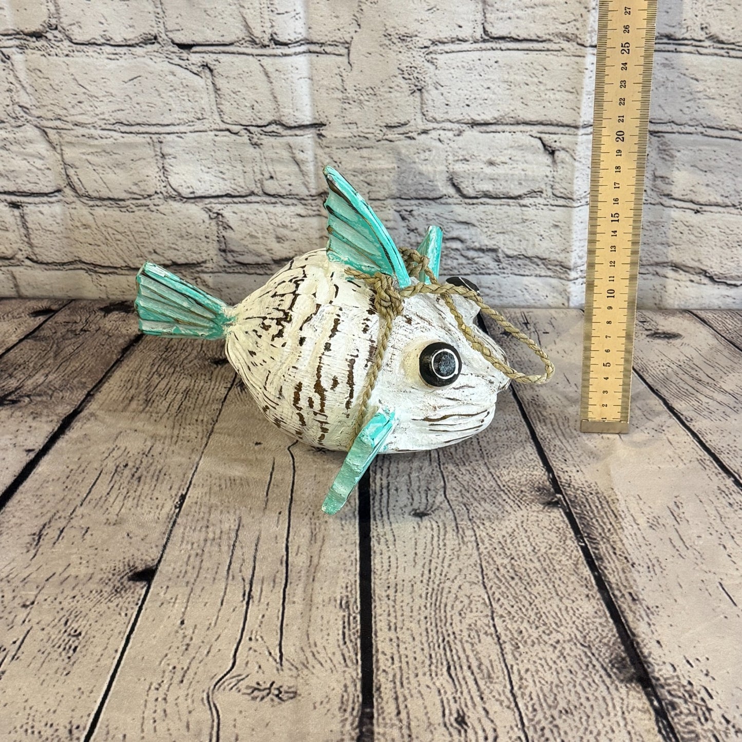 White Green Fins Folk Art Painted Puffer Fish Coconut Shell Ornaments Hanging5