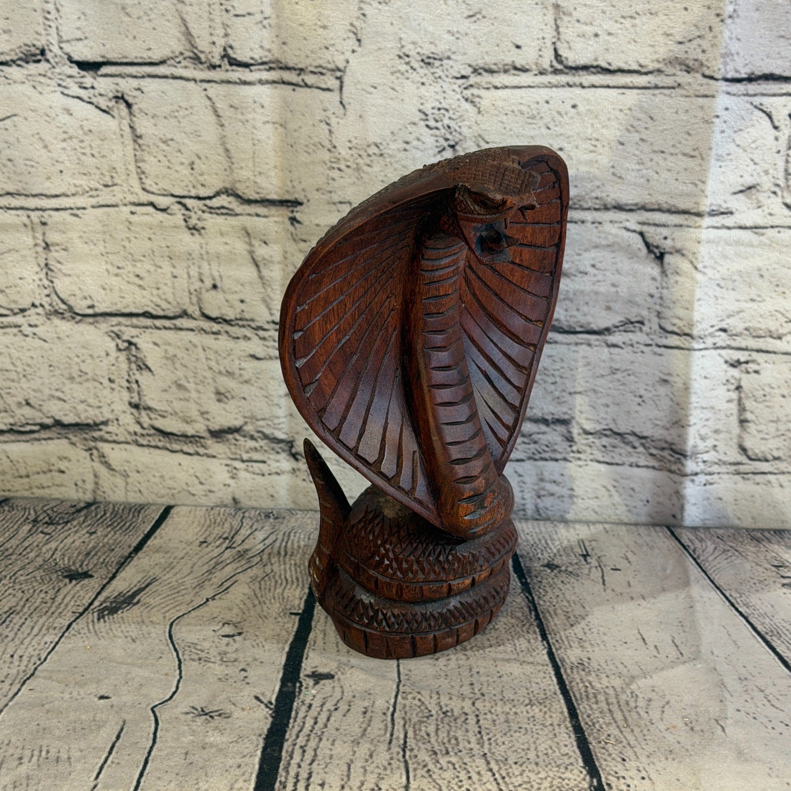 20cm x 12cm Wooden Cobra Exquisite Detailing Snake Ornament Hand Carved2