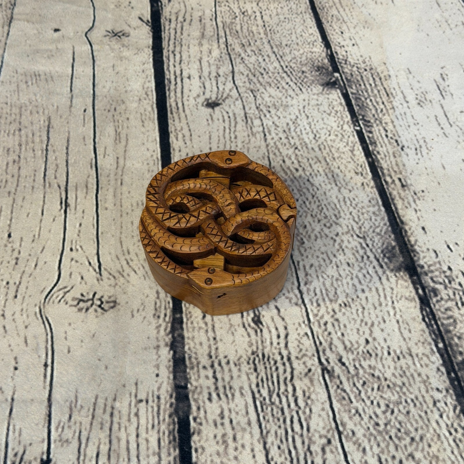 Round Two Snakes 4 Bit Wooden Puzzle Box Secret Box Magic Trinket Handmade0