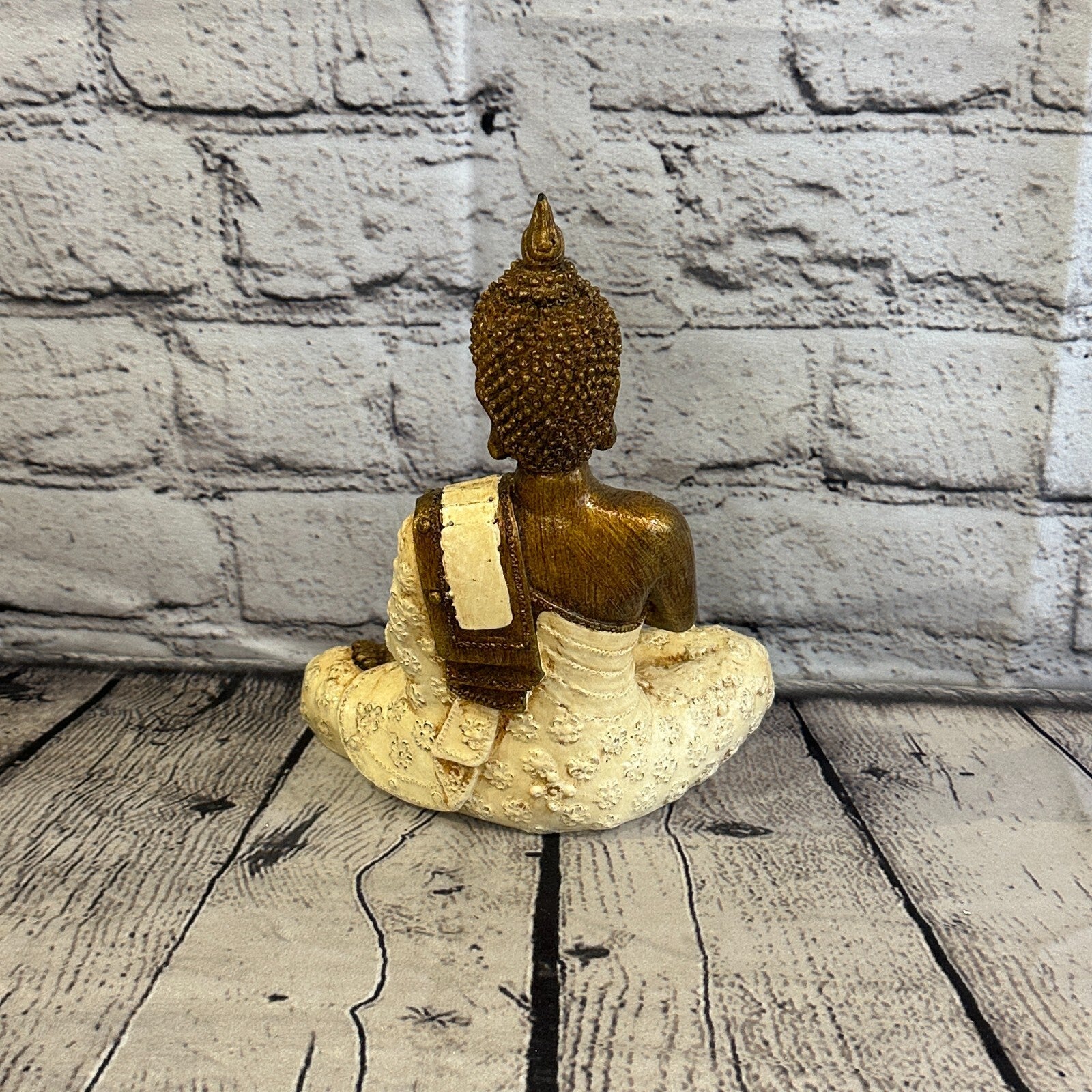 White & Bronze 20cm x 12cm Large Thai Spike Buddha Sitting  Statue Resin Hindu5