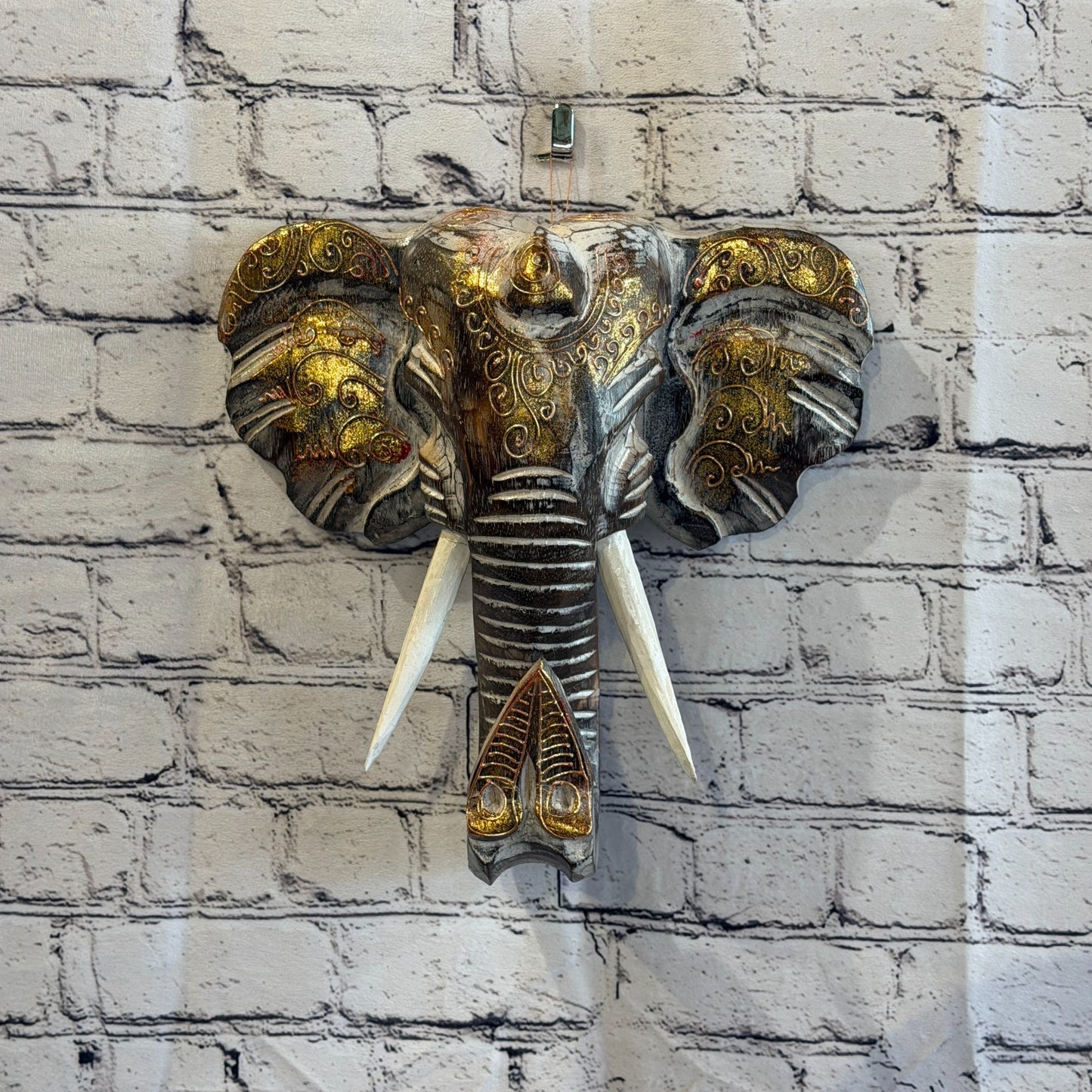 30cm x 30cm Brown Gold Painted Wood Elephant Head Wall Mounted Art Shabby2