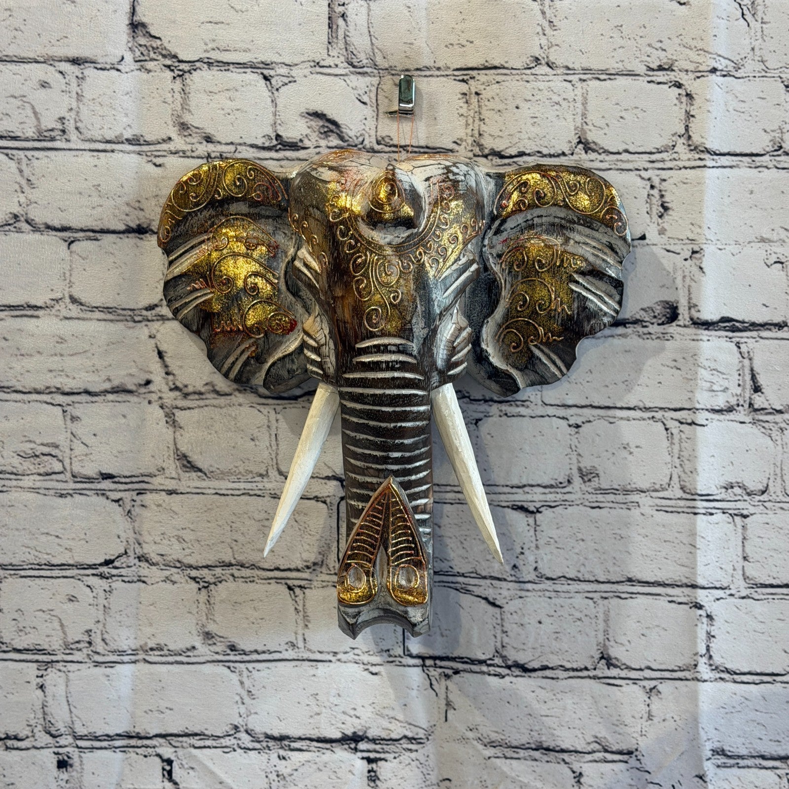 30cm x 30cm Brown Gold Painted Wood Elephant Head Wall Mounted Art Shabby2